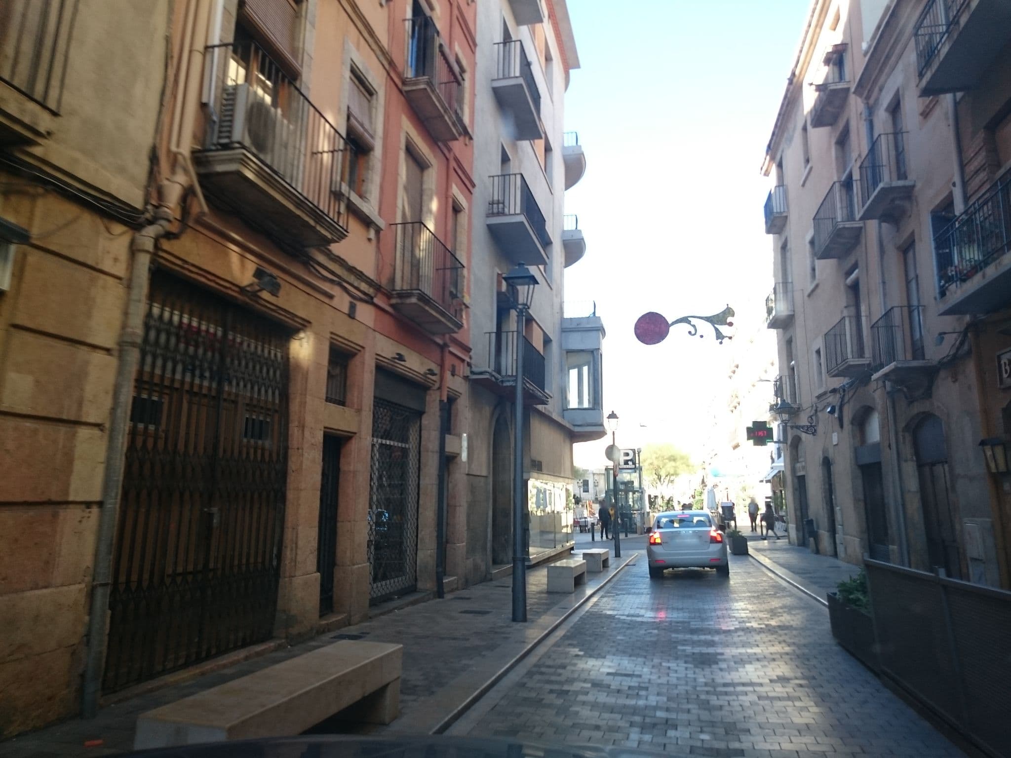 Street view near Hostal Noria, Tarragona — © yopaseopor (CC BY-SA · Mapillary)