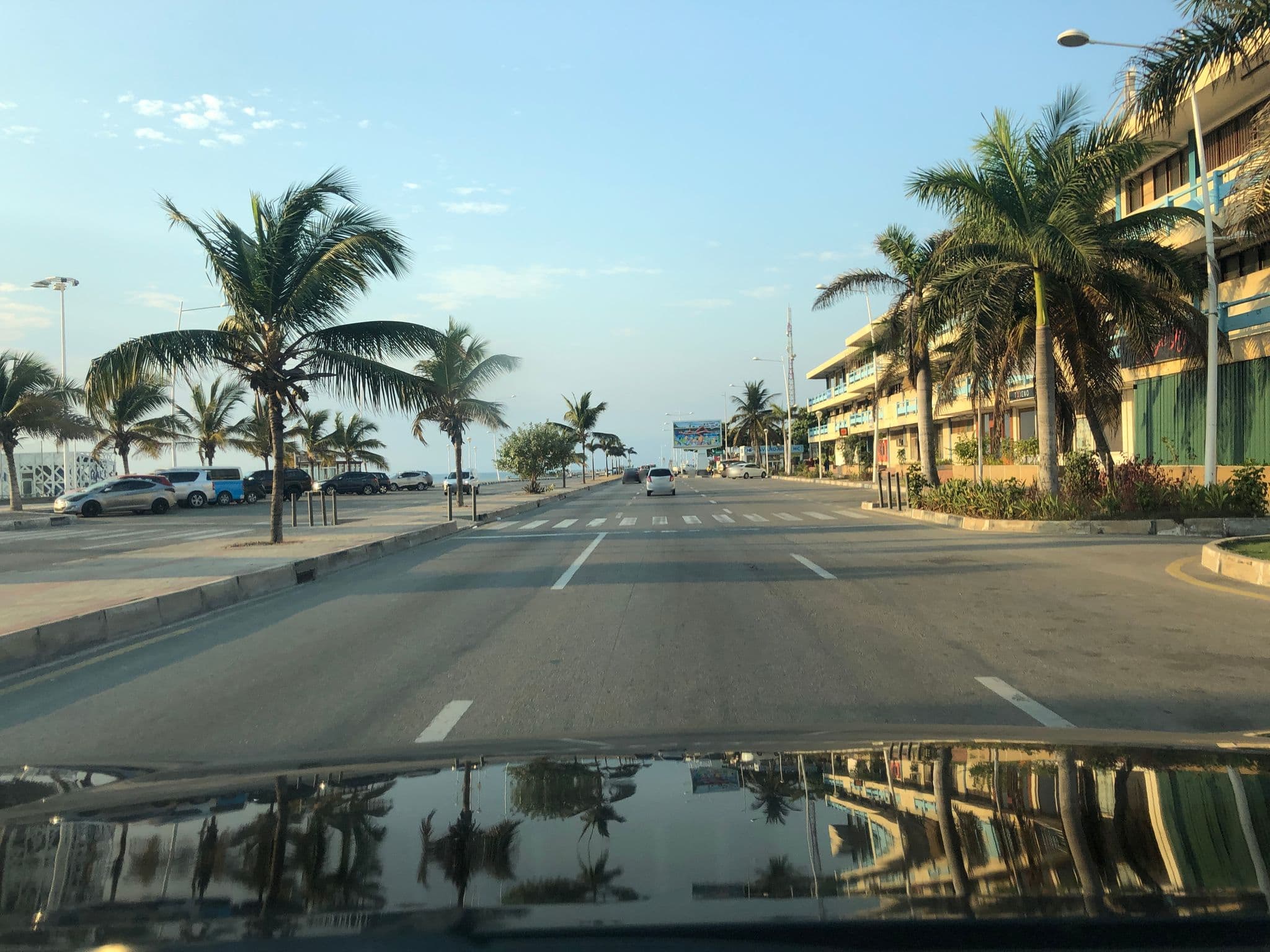 Street view near Bay In, Ingombota — © via (CC BY-SA · Mapillary)