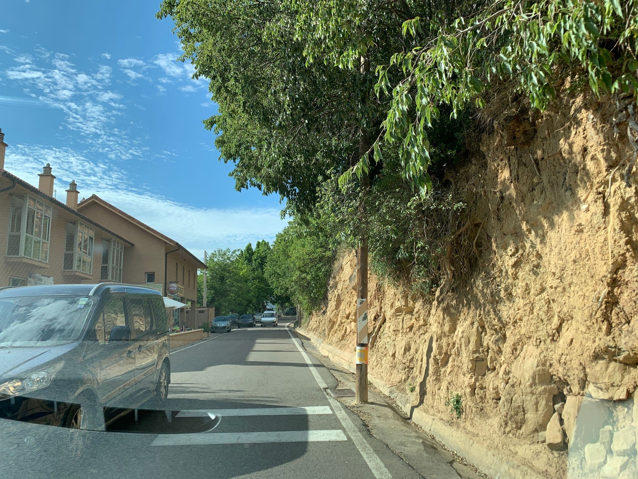 Street view near Refugio de Riglos, Ayerbe — © robot8a (CC BY-SA · Mapillary)