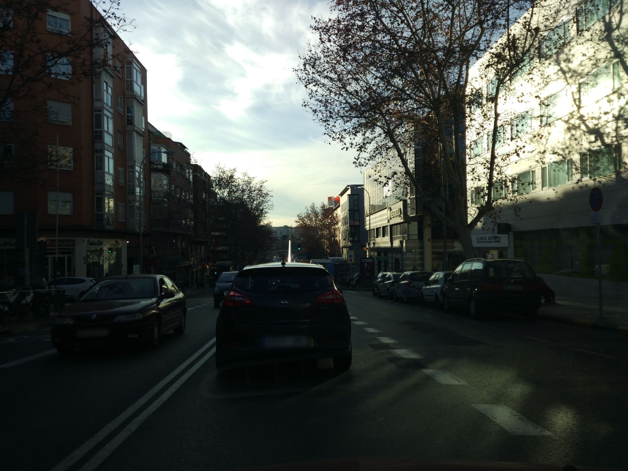 Street view near 1881 Madrid Ventas Hotel, Guindalera — © polkillas (CC BY-SA · Mapillary)