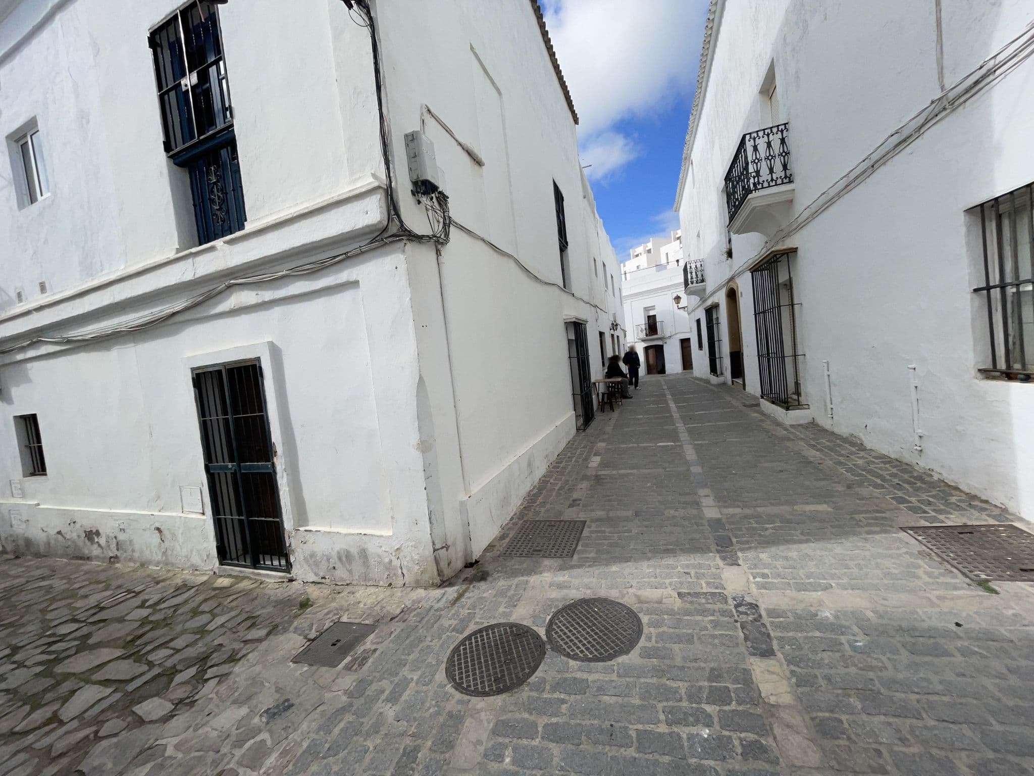 Street view near Apartamento Casabelén, Vejer de la Frontera — © seraq (CC BY-SA · Mapillary)