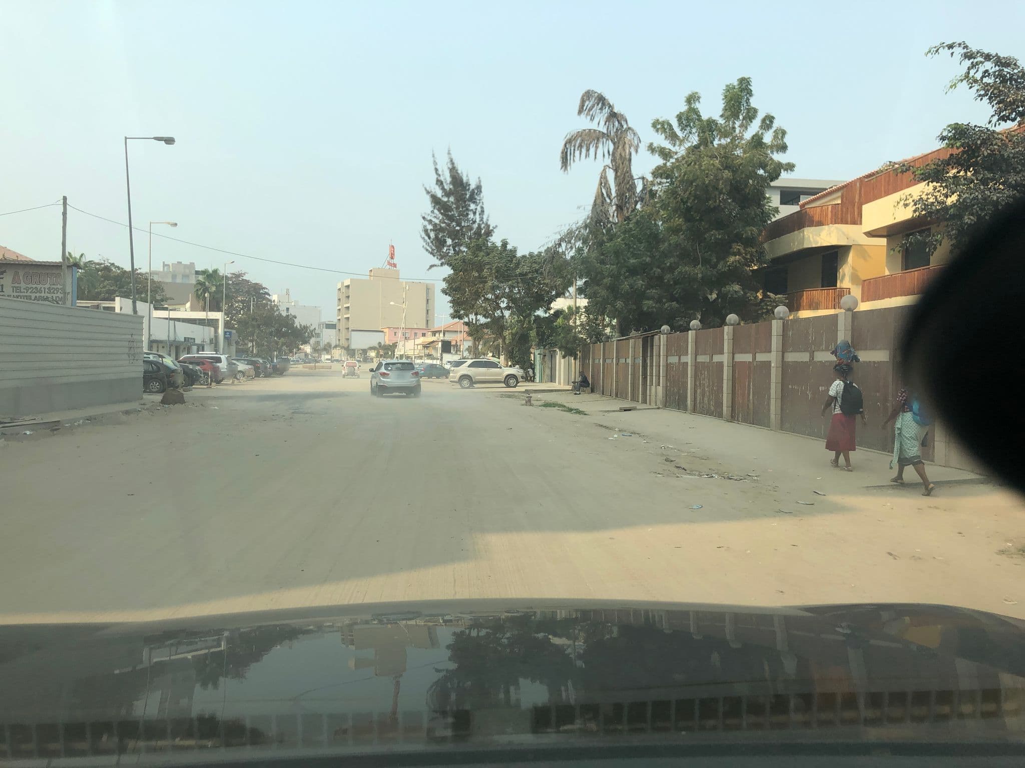 Street view near Praiamar Hotal, Ingombota — © via (CC BY-SA · Mapillary)
