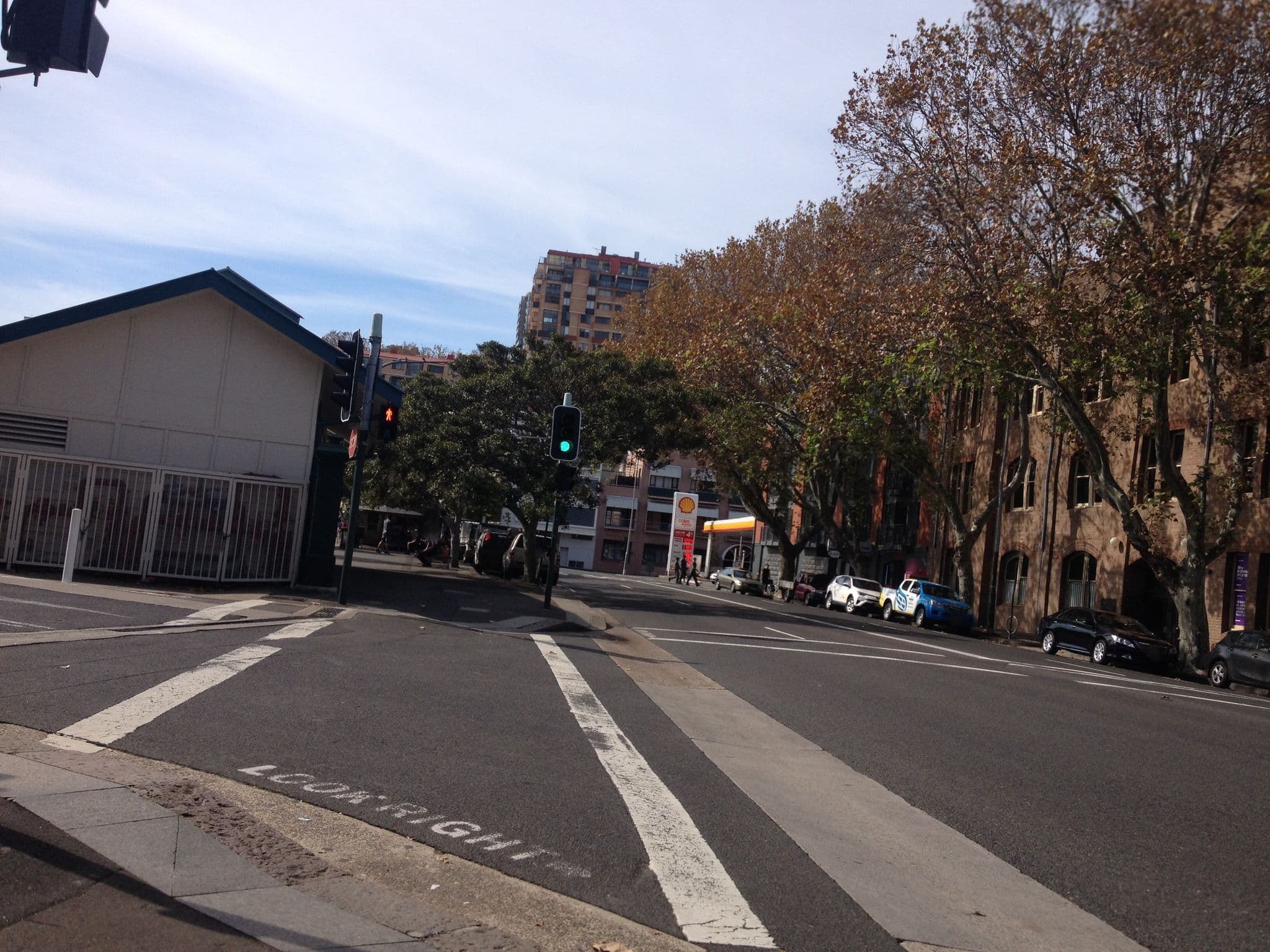 Street view near Ovolo Hotel, Woolloomooloo — © samuelrussell (CC BY-SA · Mapillary)