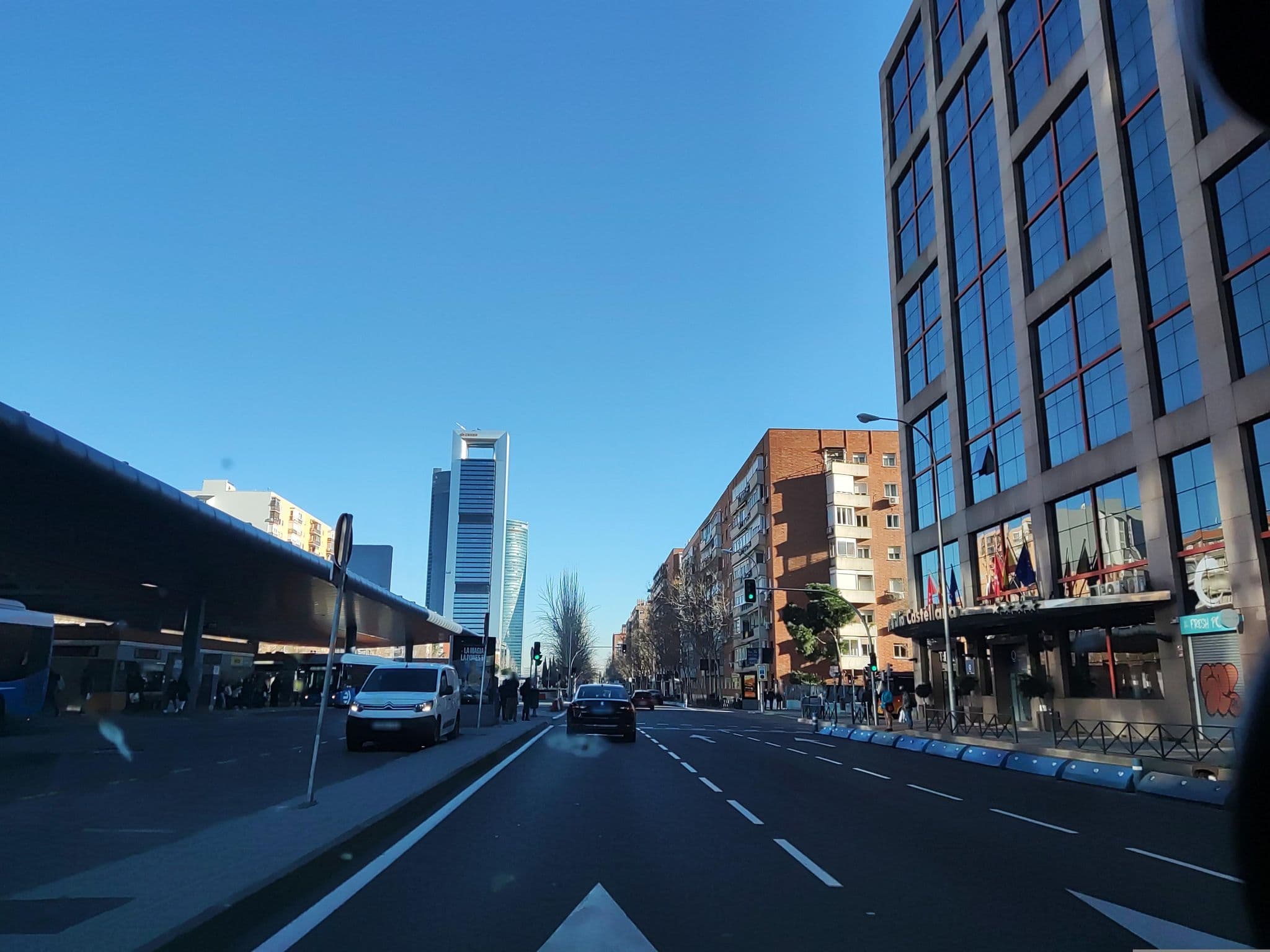 Street view near Crisol Vía Castellana, Almenara — © polkillas (CC BY-SA · Mapillary)