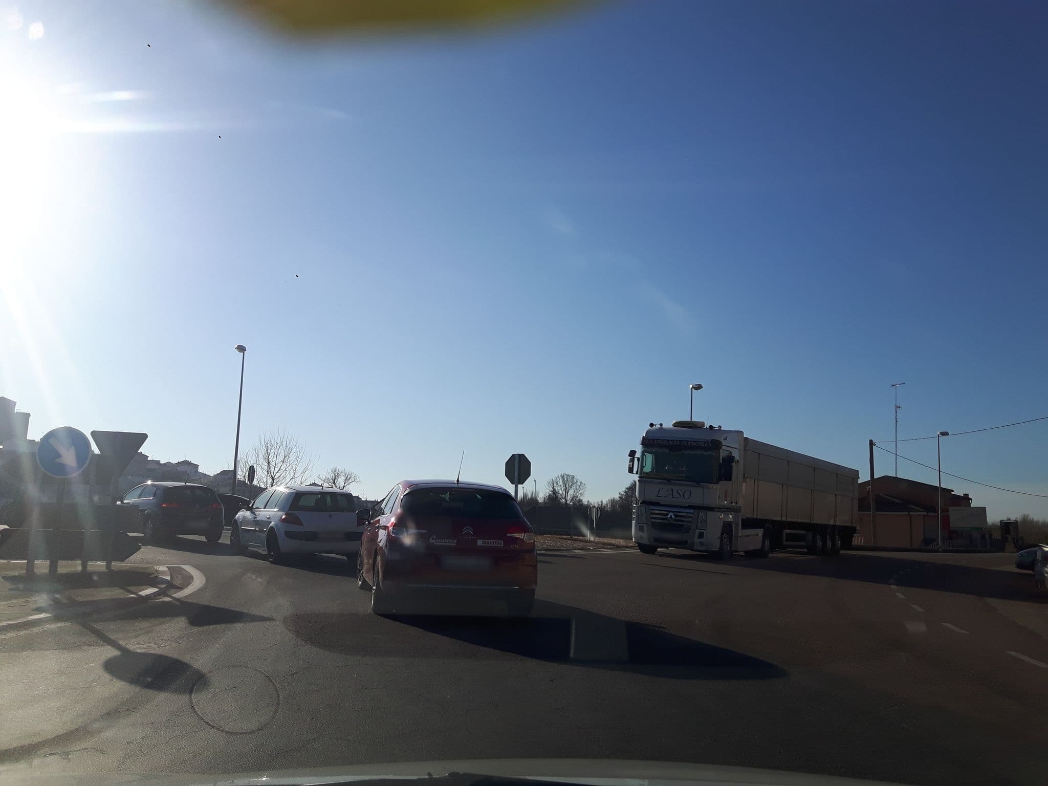 Street view near Hostal América, Alba de Tormes — © civitas (CC BY-SA · Mapillary)