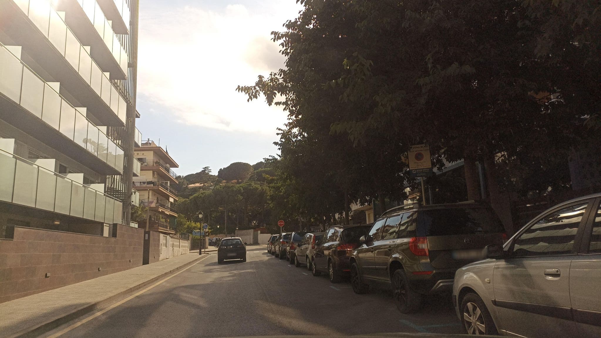Street view near Hotel Mar Blau, Calella — © toniserra (CC BY-SA · Mapillary)
