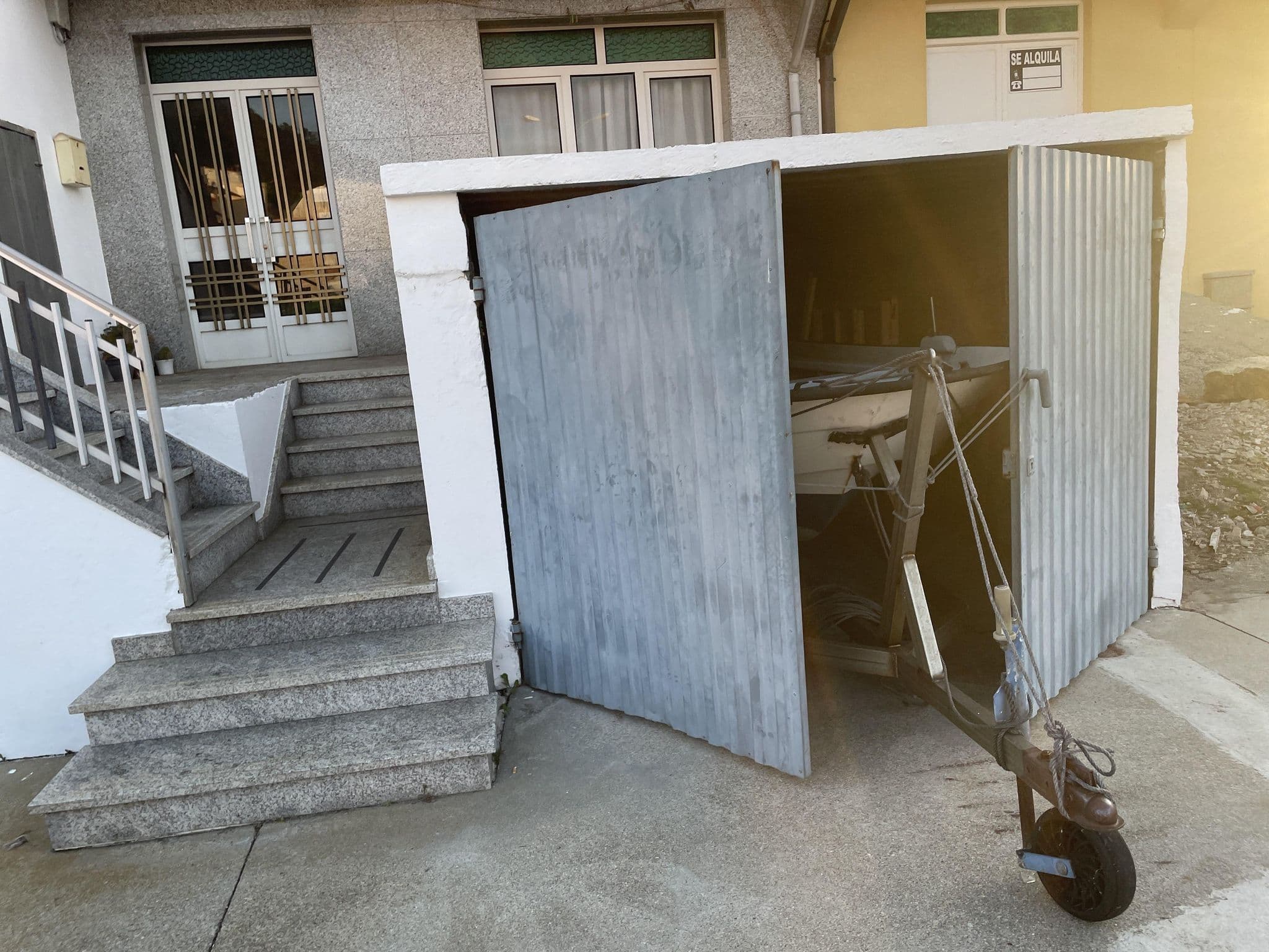 Street view near Apartamento Camelle, Laxe — © seraq (CC BY-SA · Mapillary)