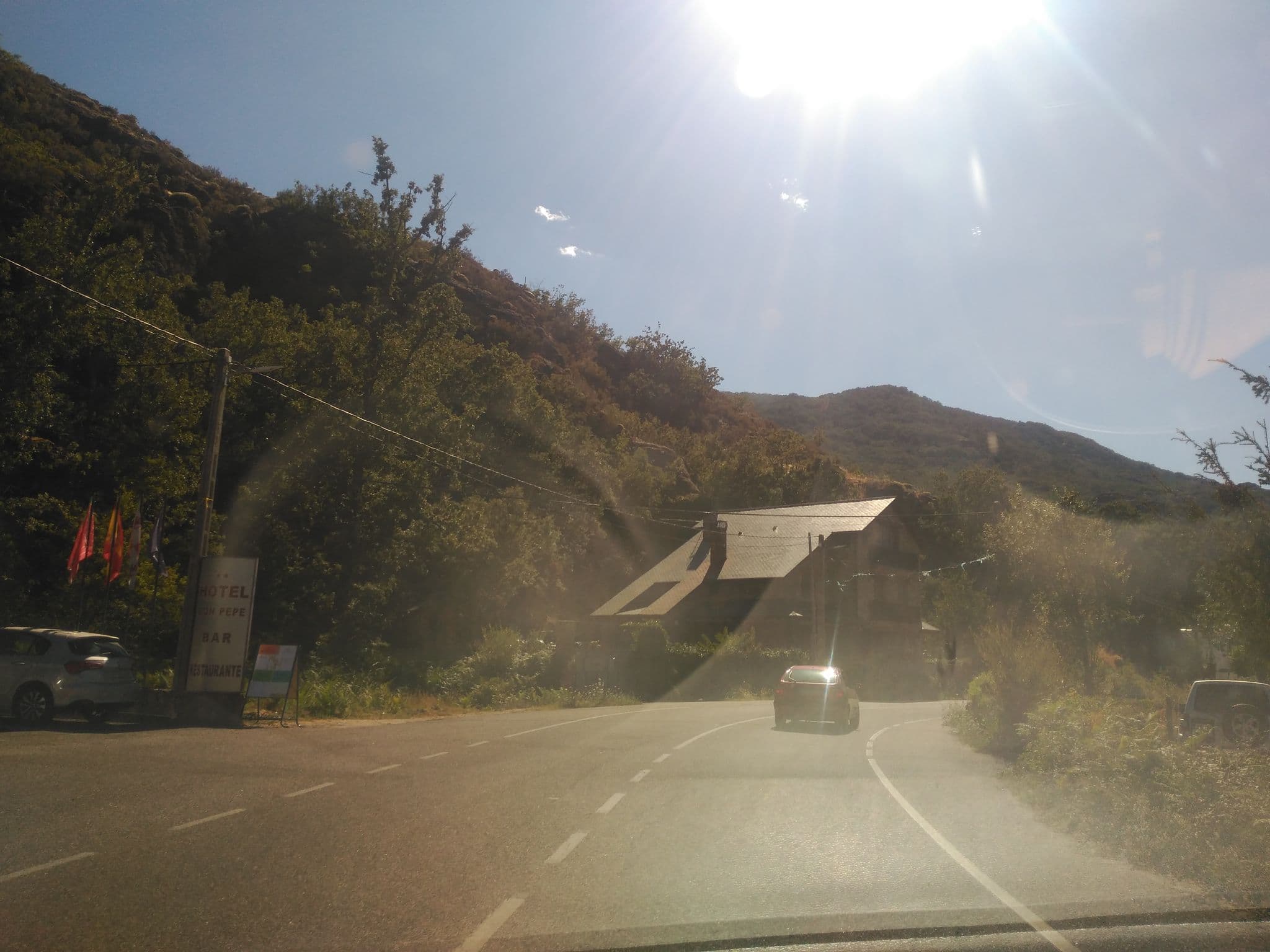 Street view near Don Pepe, Galende — © sanchi (CC BY-SA · Mapillary)