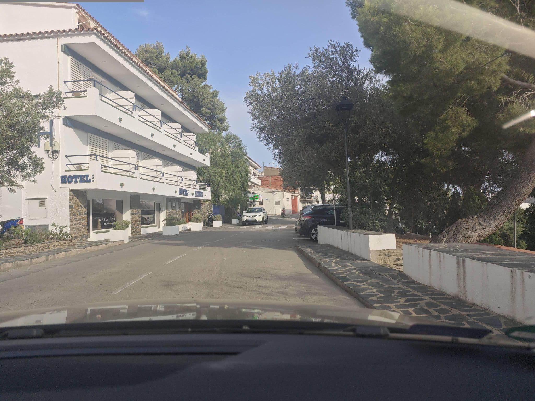Street view near S'Aguarda, Cadaqués — © jacekb (CC BY-SA · Mapillary)