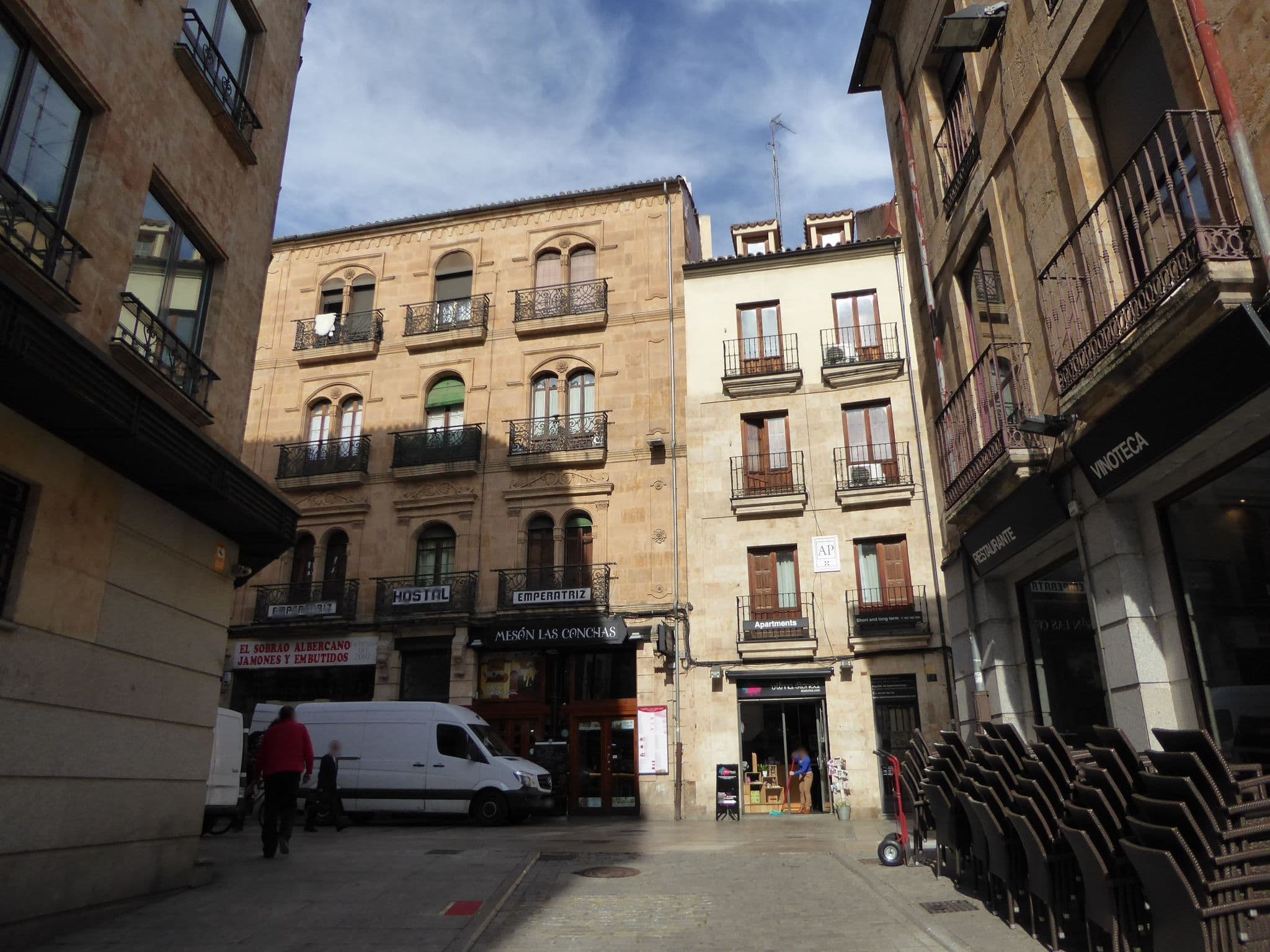 Street view near Hotel Emperatriz II, Santa Marta de Tormes — © civitas (CC BY-SA · Mapillary)