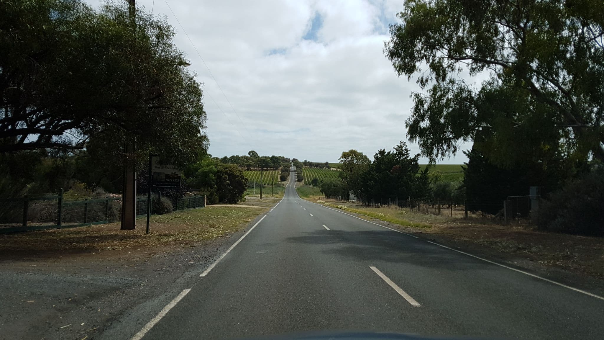 Street view near Amonde B&B, McLaren Vale — © didz (CC BY-SA · Mapillary)