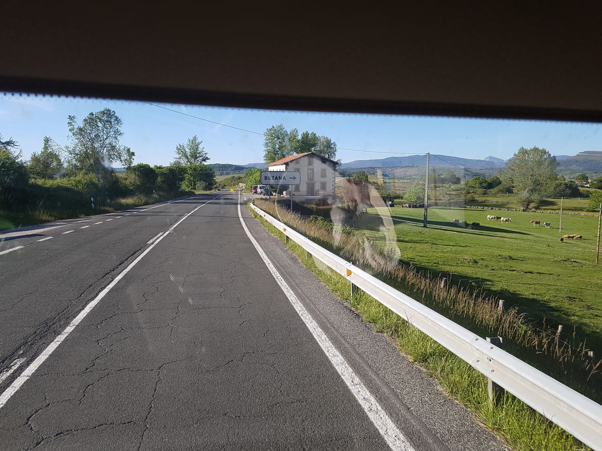 Street view near Casa Rural La Toba, San Martín de Elines — © bernardvoyageur (CC BY-SA · Mapillary)