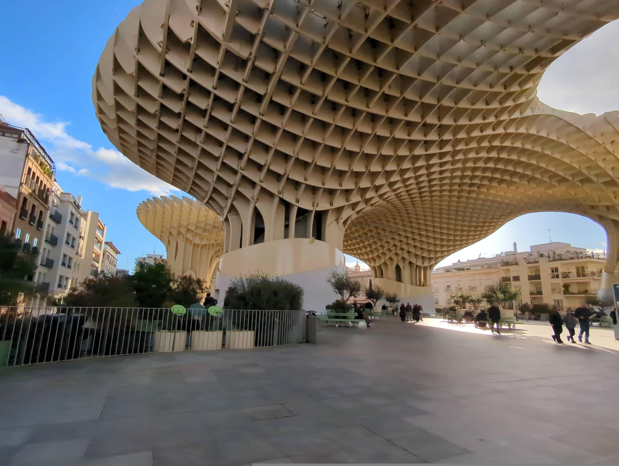 Street view near Hotel Palace Sevilla, Sevilla — © miguel_andrade (CC BY-SA · Mapillary)