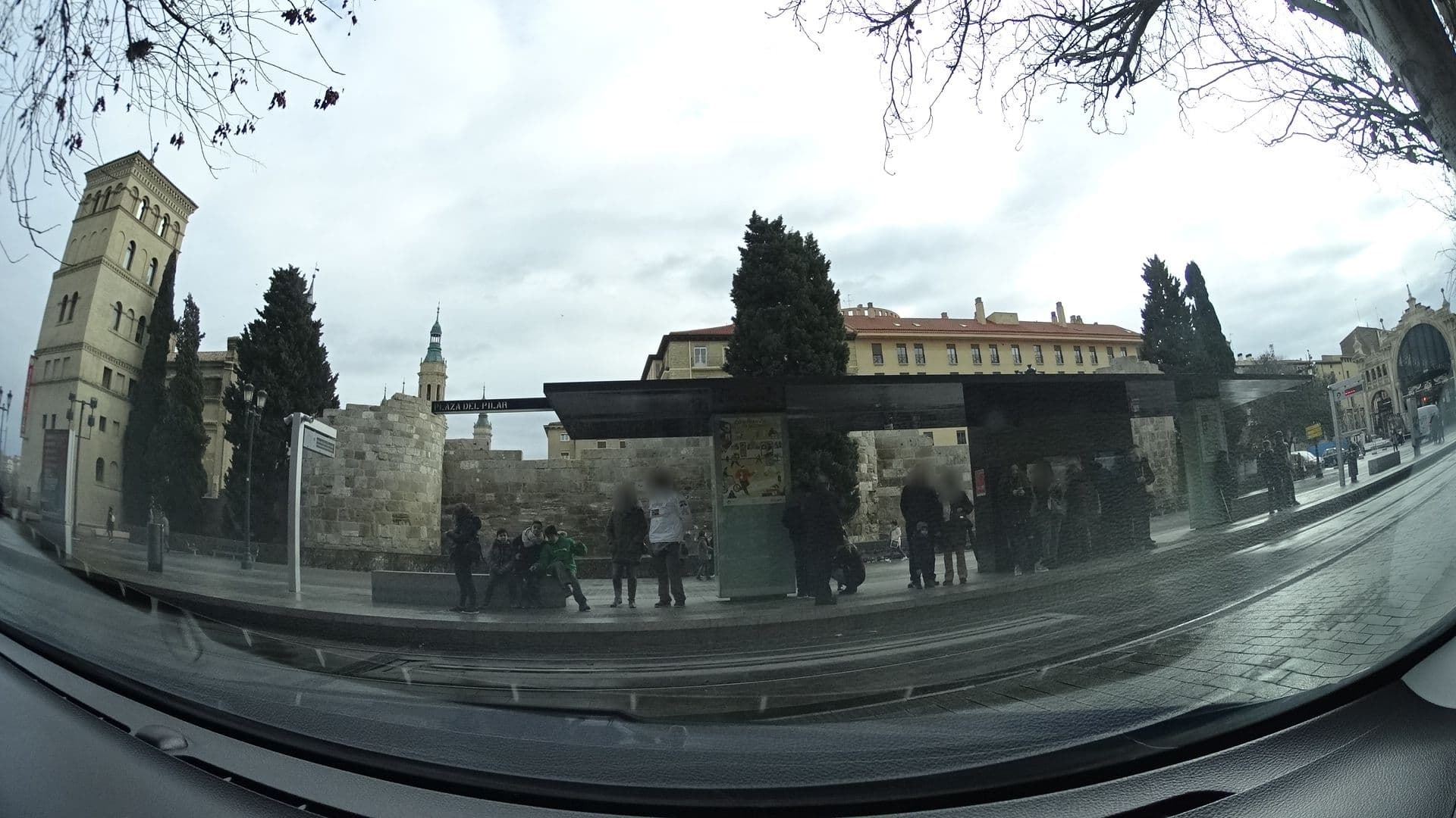 Street view near NH Ciudad de Zaragoza, Zaragoza — © sashazykov (CC BY-SA · Mapillary)