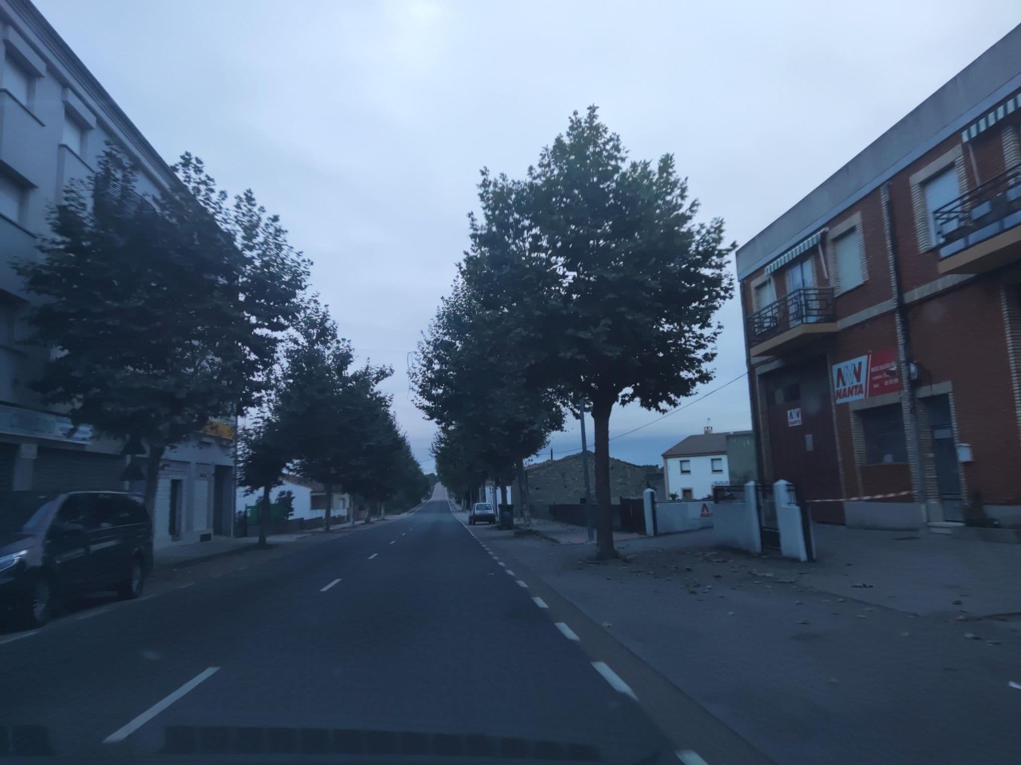 Street view near Hotel Abadengo, Lumbrales — © sanchi (CC BY-SA · Mapillary)