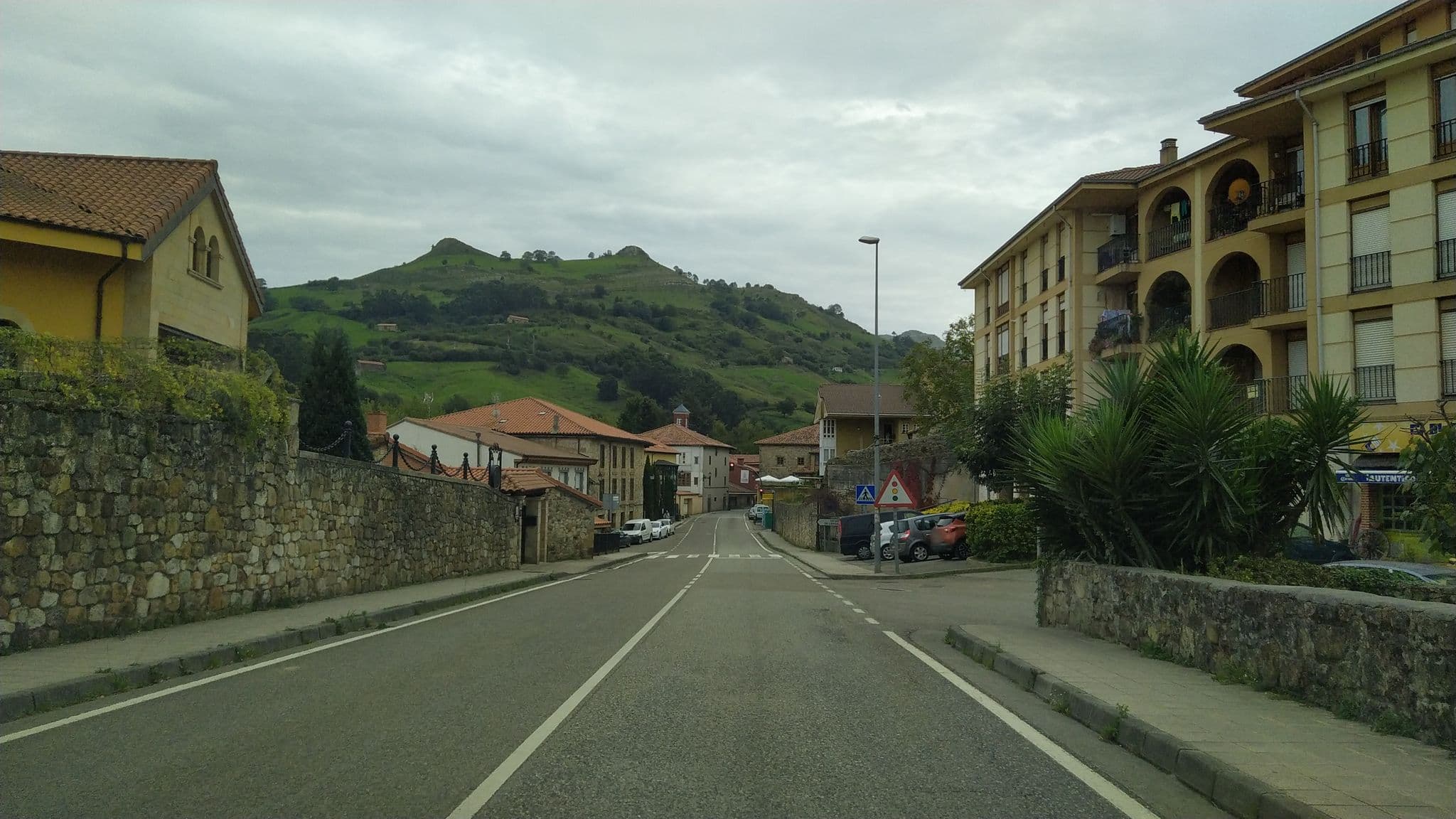 Street view near Posada Carpe Diem, Penagos — © egofer (CC BY-SA · Mapillary)