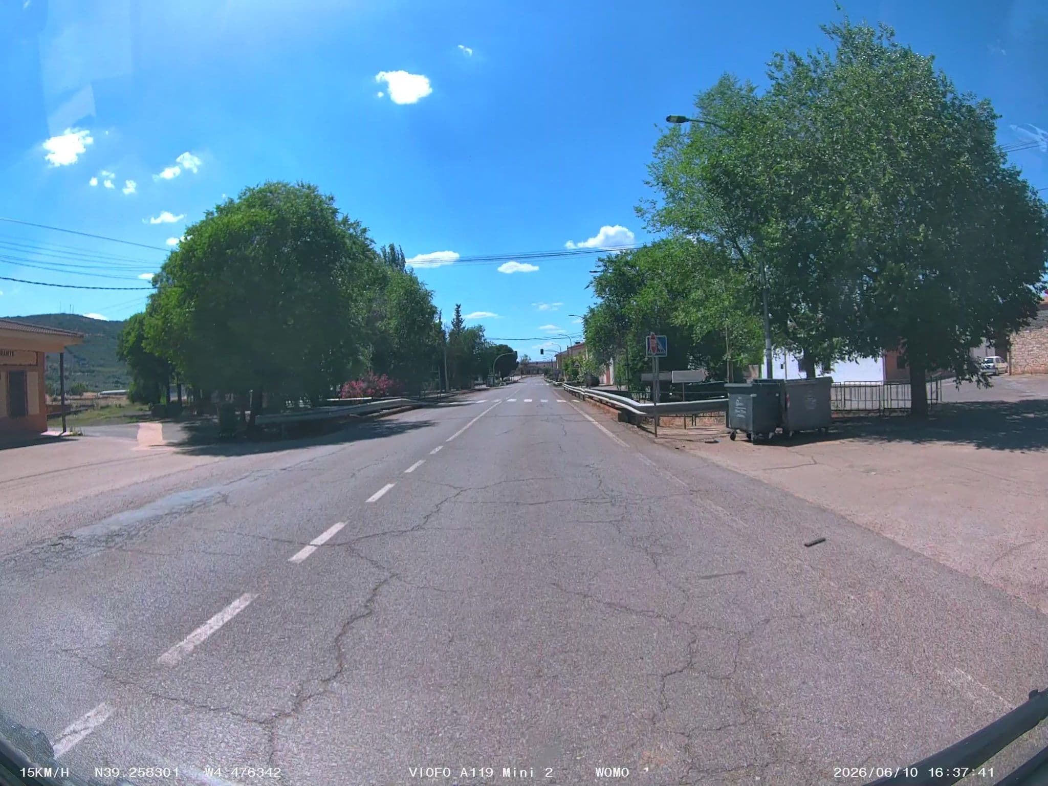 Street view near Hostal-Restaurante "Sal-Pri", El Robledo — © soulcover (CC BY-SA · Mapillary)