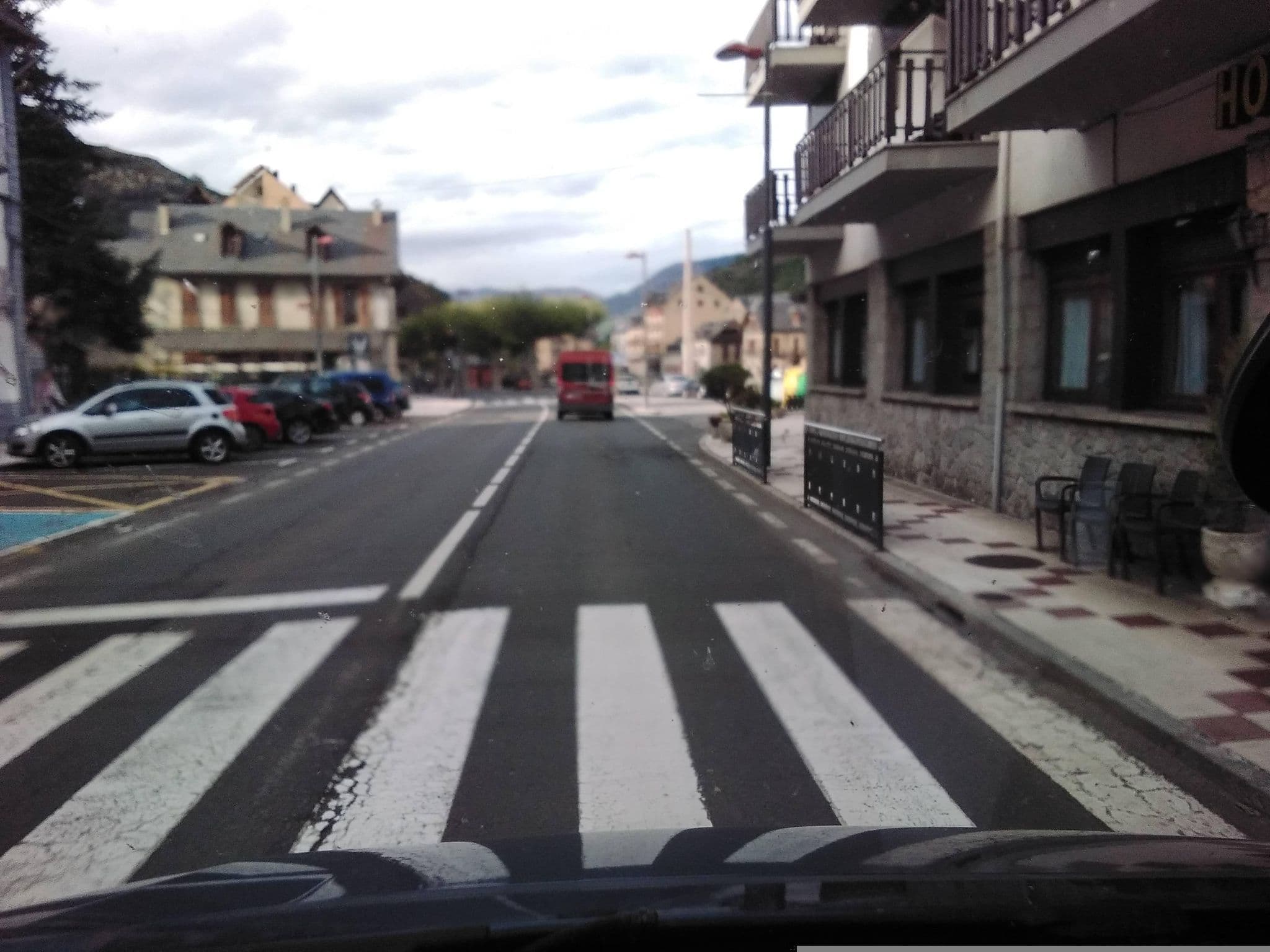 Street view near Hotel Garona, Vielha