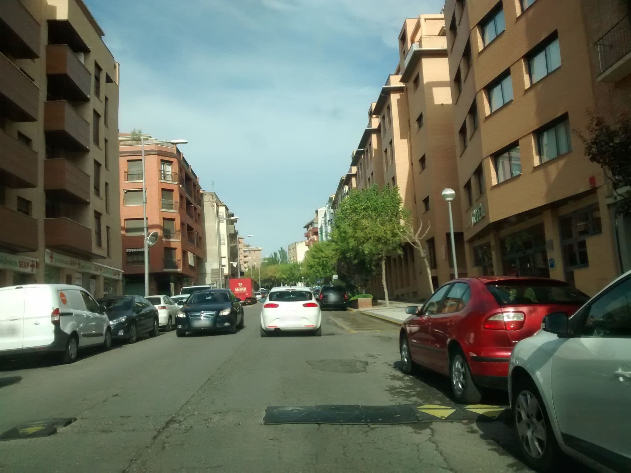 Street view near Hotel Mi Casa, Barbastro — © msevilla00 (CC BY-SA · Mapillary)