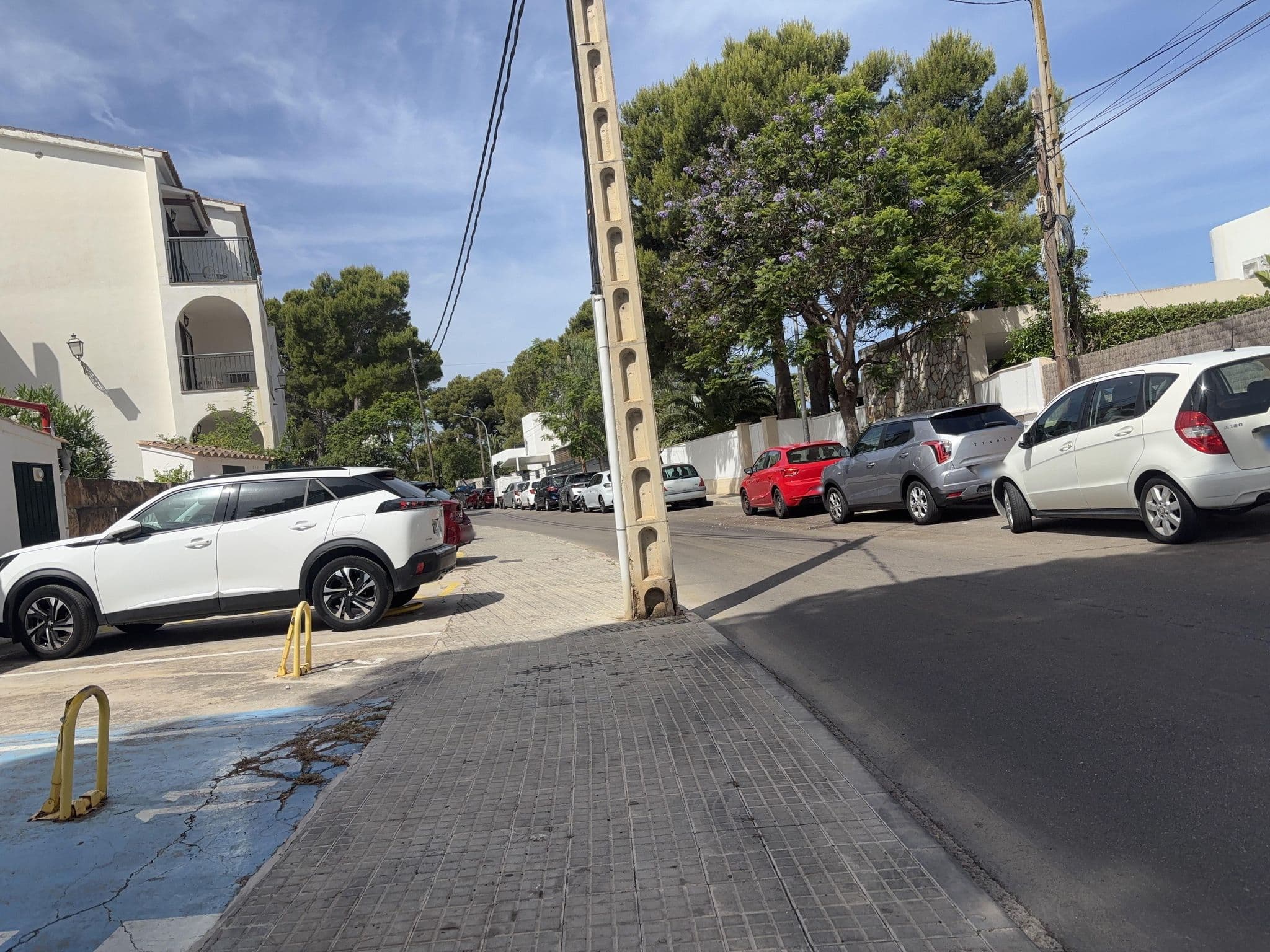 Street view near Flipflop Surfing Playa Apartments, Santa Ponsa — © vadi (CC BY-SA · Mapillary)