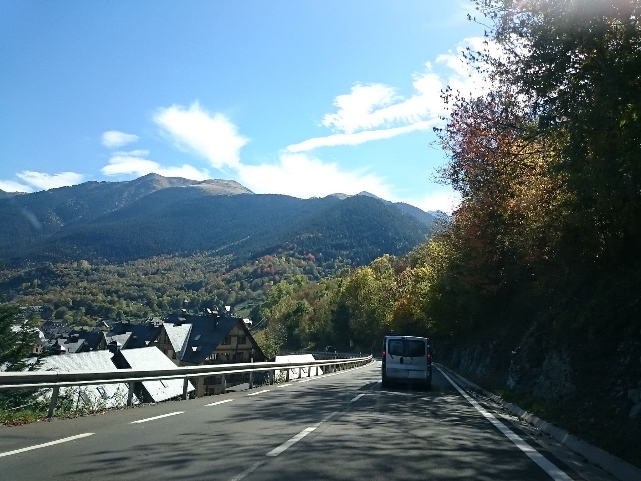 Street view near Casa Lola Pirene, Vielha