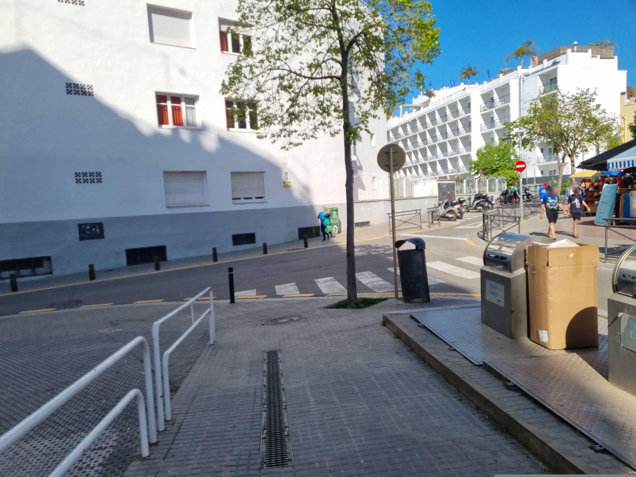 Street view near Villa Garbi, Lloret de Mar