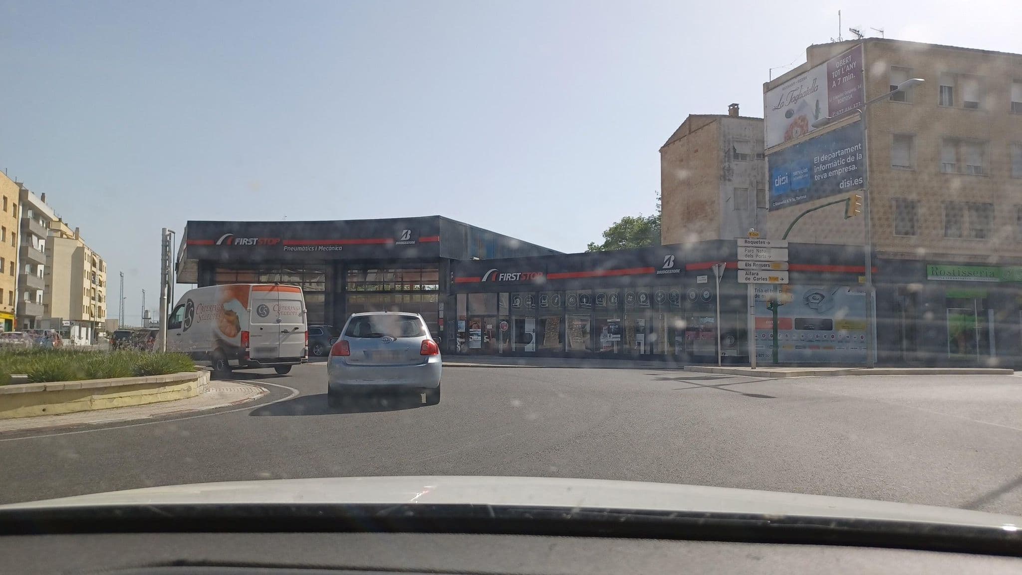 Street view near Hotel SB Corona Tortosa, Tortosa — © normanm (CC BY-SA · Mapillary)