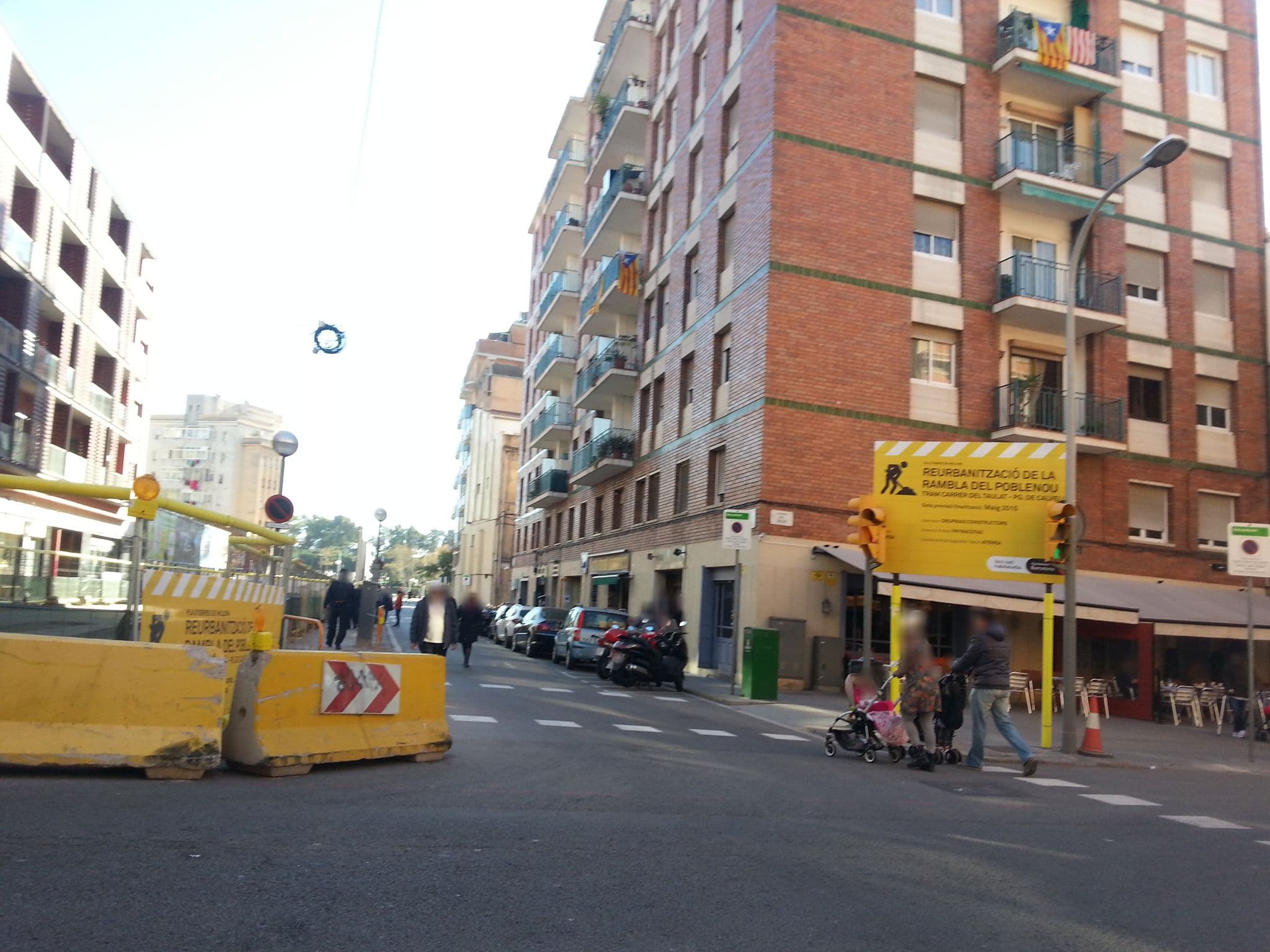 Street view near Hostal Poblenou B&B, el Poblenou — © paulinus (CC BY-SA · Mapillary)