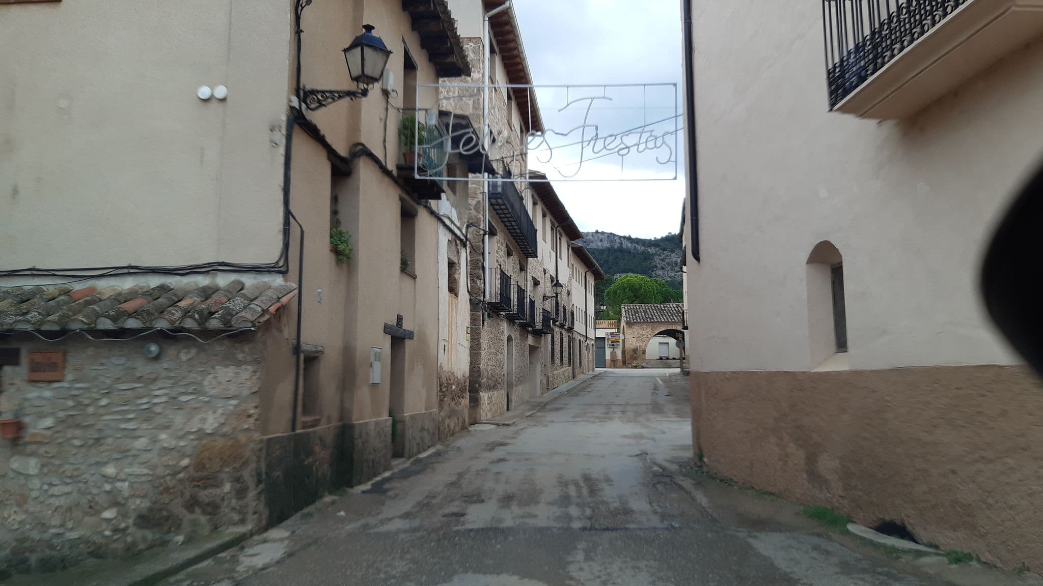 Street view near Casa Lo Ferré, Valderrobres — © lordroger (CC BY-SA · Mapillary)