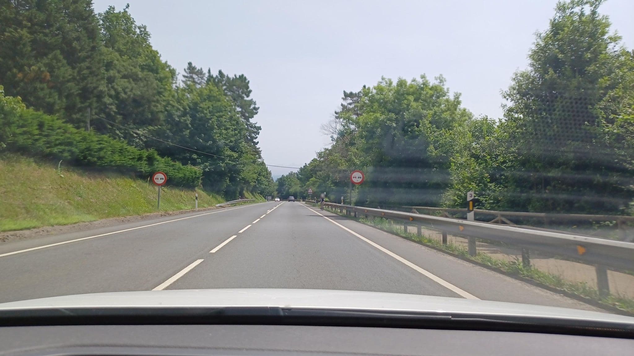 Street view near Hotel Vega del Sella, Parres — © normanm (CC BY-SA · Mapillary)