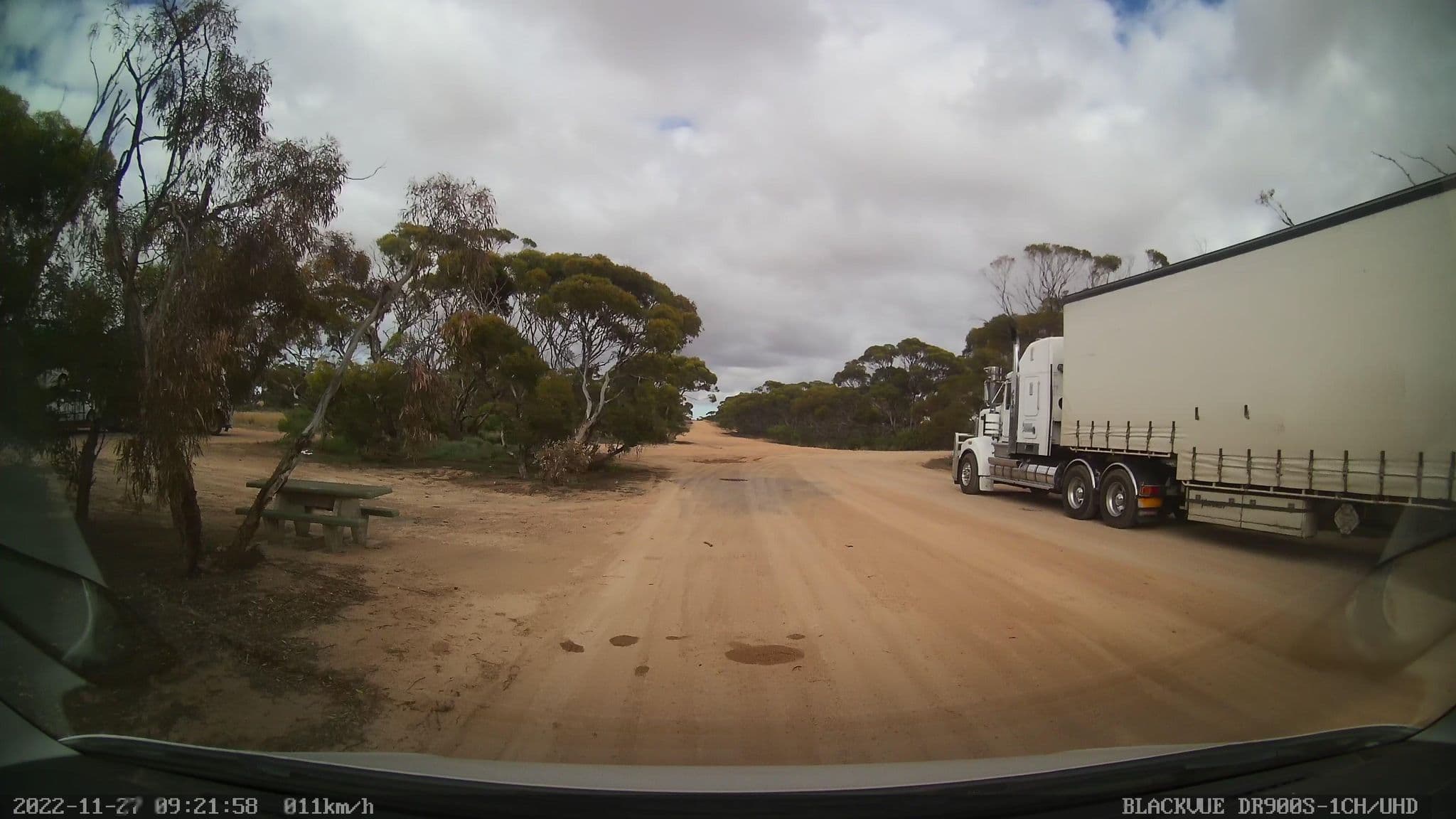 Street view near Puntabie East Rest Area, Ceduna — © bob3bob3 (CC BY-SA · Mapillary)