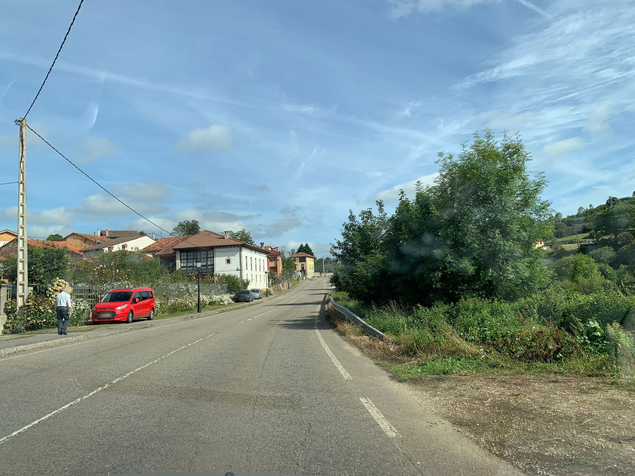 Street view near La Cabada III, Carreña