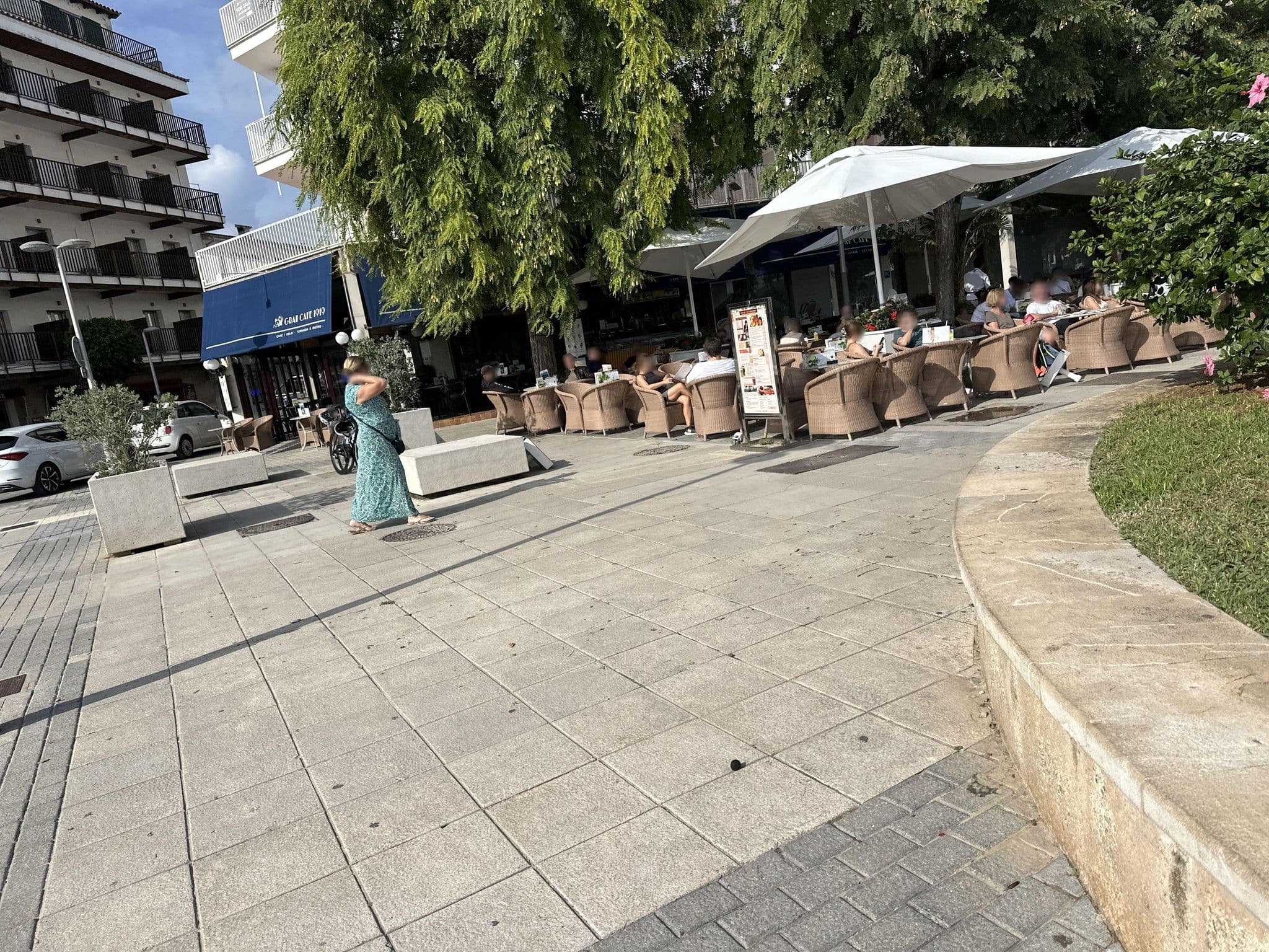 Street view near Eolo Affiliated by FERGUS, Port de Pollença — © asturksever (CC BY-SA · Mapillary)