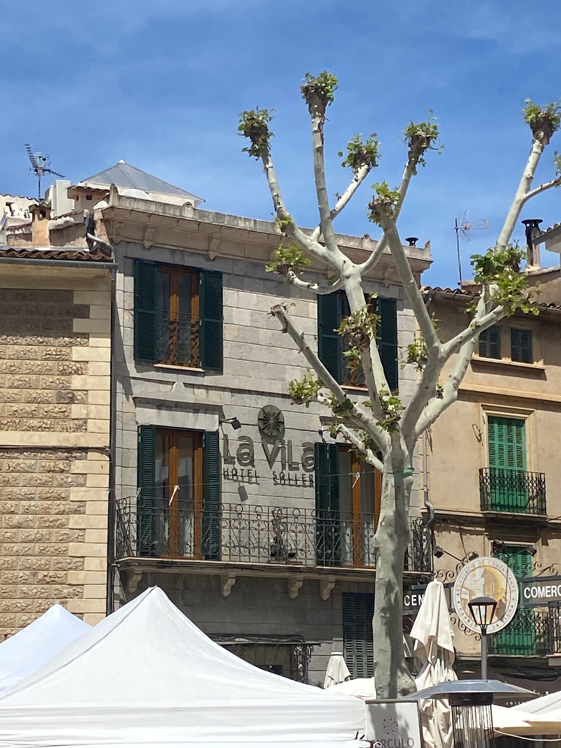 La Vila (via Wikimedia Commons, CC BY-SA 3.0)