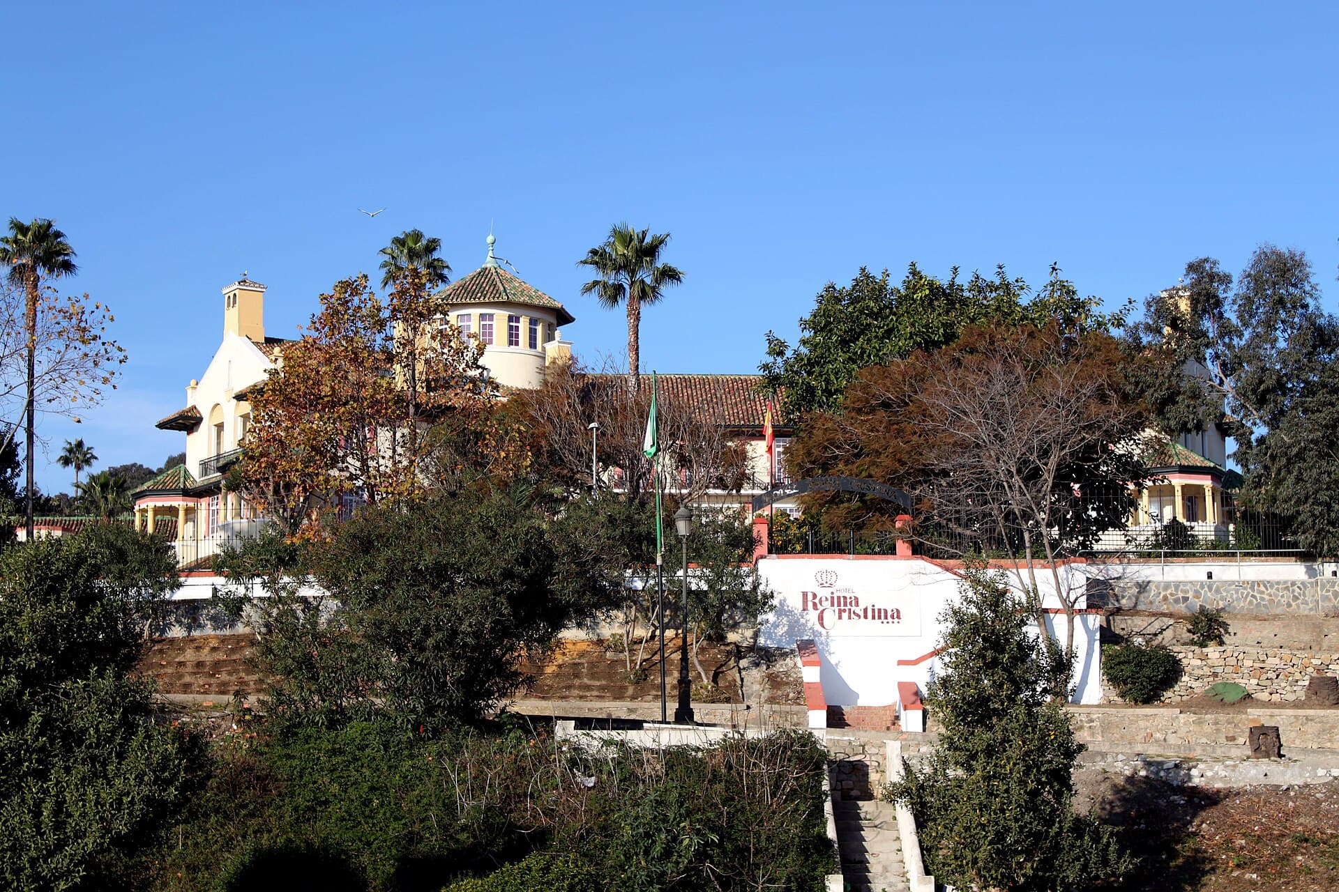 Globales Reina Cristina (via Wikimedia Commons, CC BY 3.0)