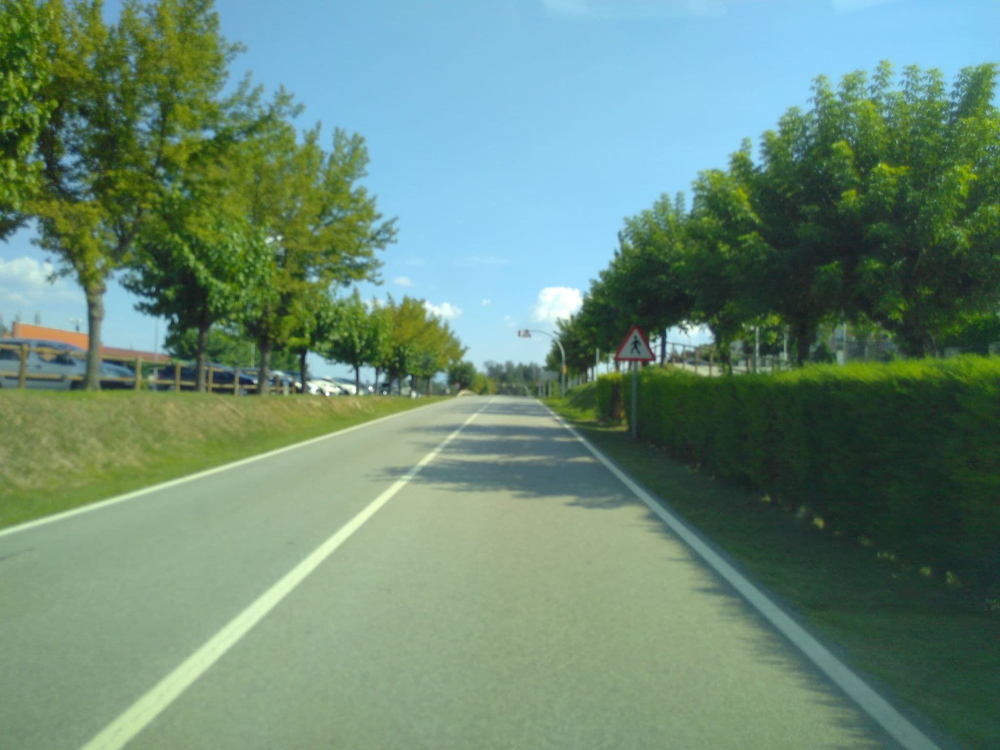 Street view near Àrea d'autocaravanes, Torelló — © fermi_t (CC BY-SA · Mapillary)