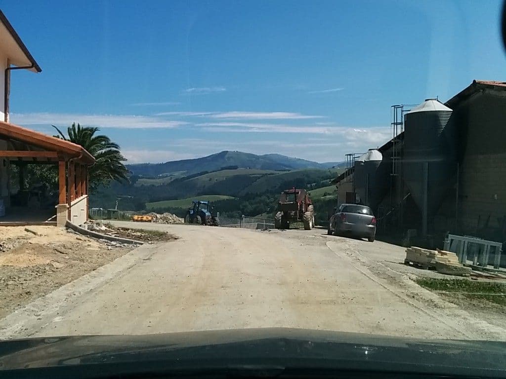 Street view near Endañeta-berri, Zumaia — © moktarama (CC BY-SA · Mapillary)