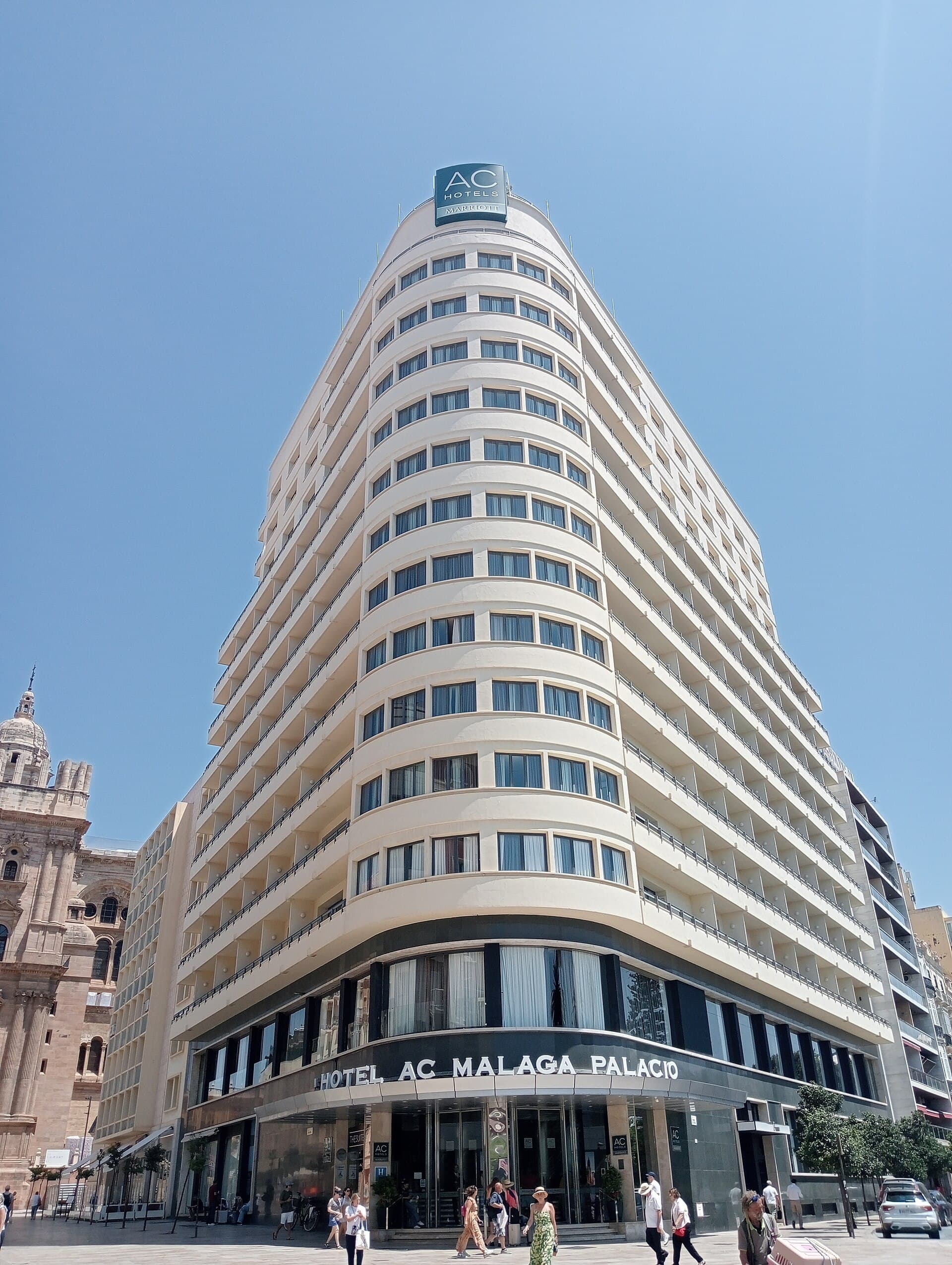 AC Hotel Málaga Palacio (via Wikimedia Commons, CC BY-SA 3.0)