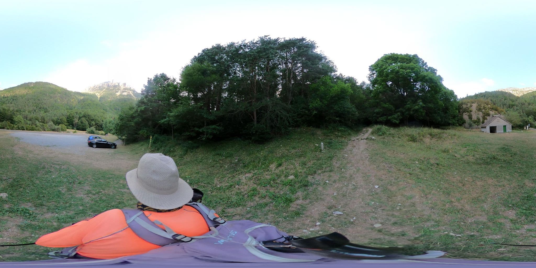Street view near Refugio Forestal, Jaca — © meteolasenia (CC BY-SA · Mapillary)