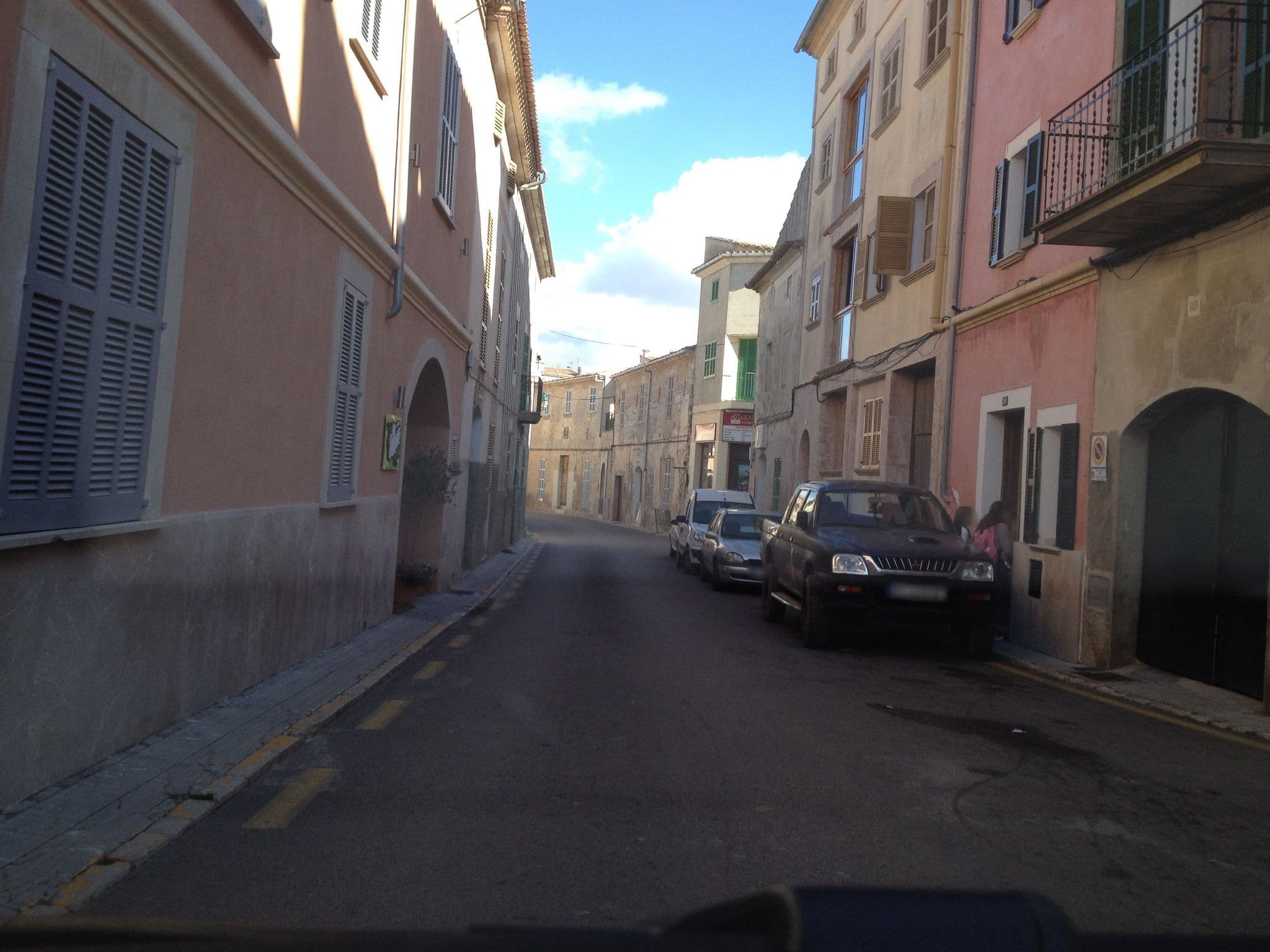 Street view near Can Serrete, Sineu — © elgaard (CC BY-SA · Mapillary)
