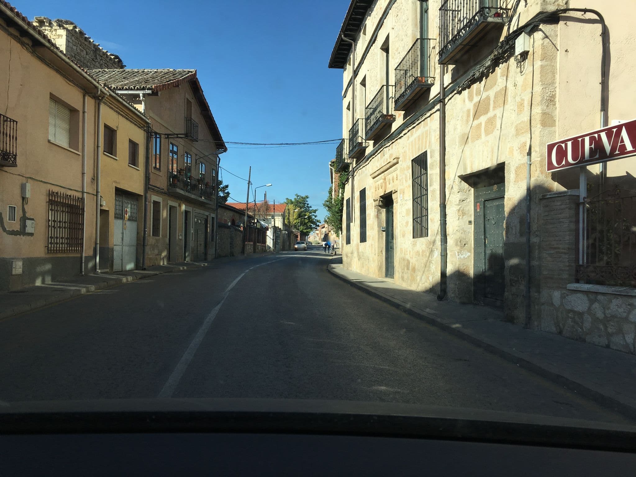 Street view near Posada del Camino Real, Torrelaguna — © rainerup (CC BY-SA · Mapillary)