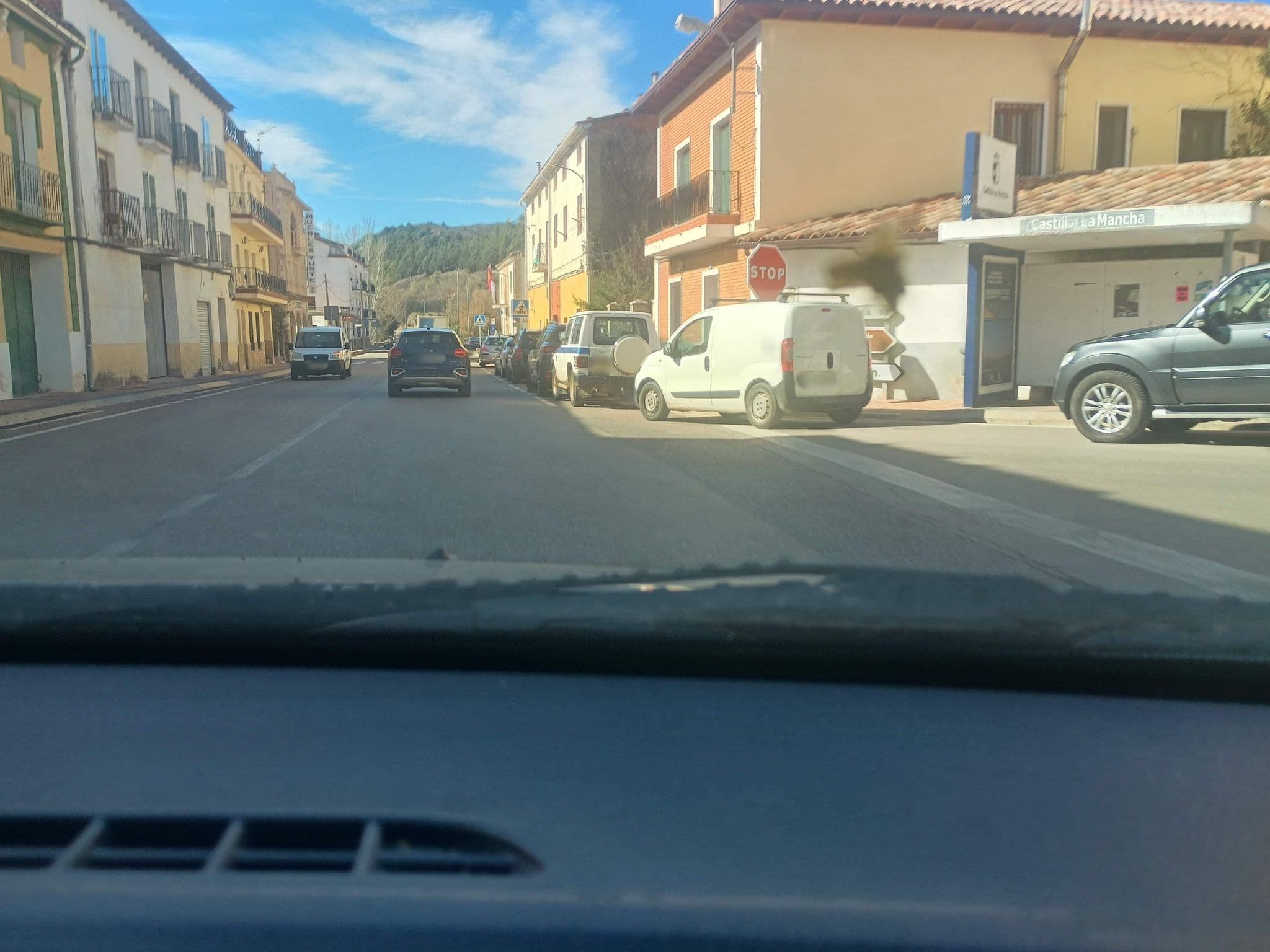 Street view near Hostal La Toba, Landete — © almorca (CC BY-SA · Mapillary)