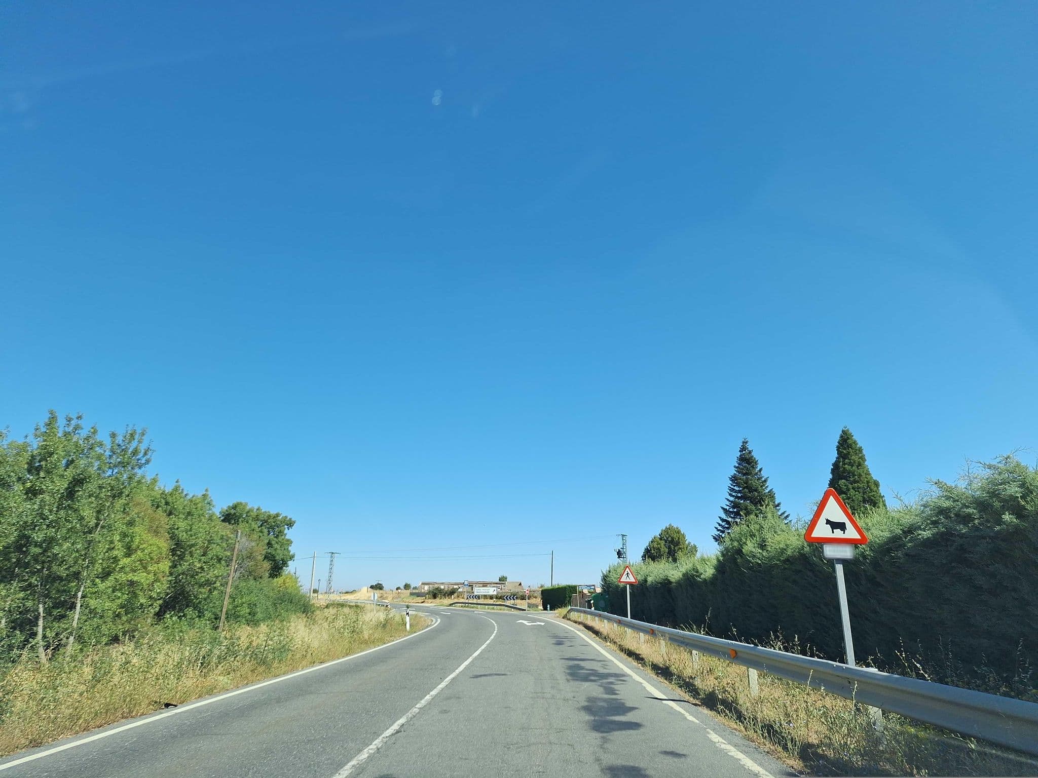 Street view near Casa Rural La Marianá, Palazuelos de Eresma — © Albergarri788 (CC BY-SA · Mapillary)