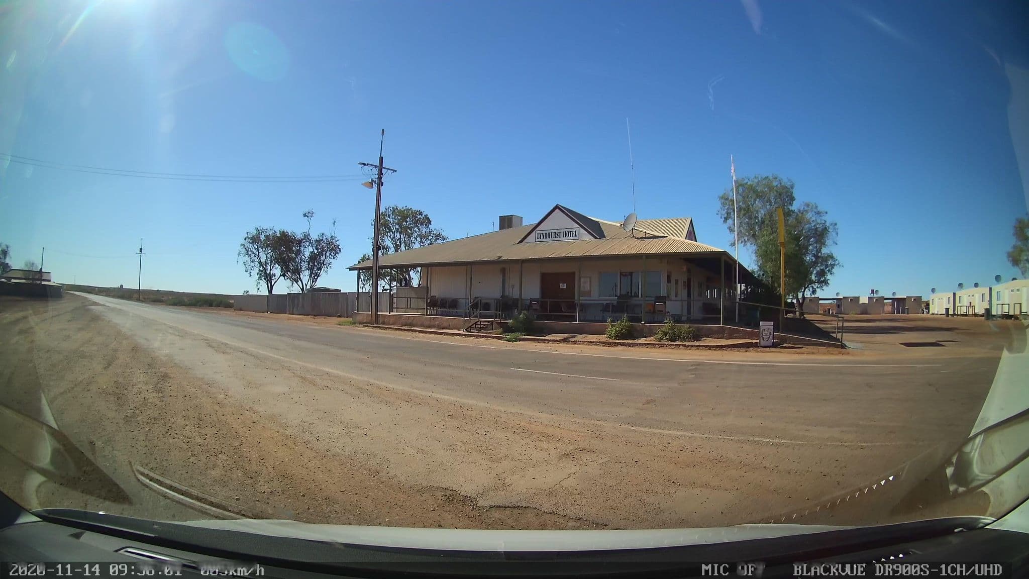 Street view near Lyndhurst Hotel, Roxby Downs — © bob3bob3 (CC BY-SA · Mapillary)