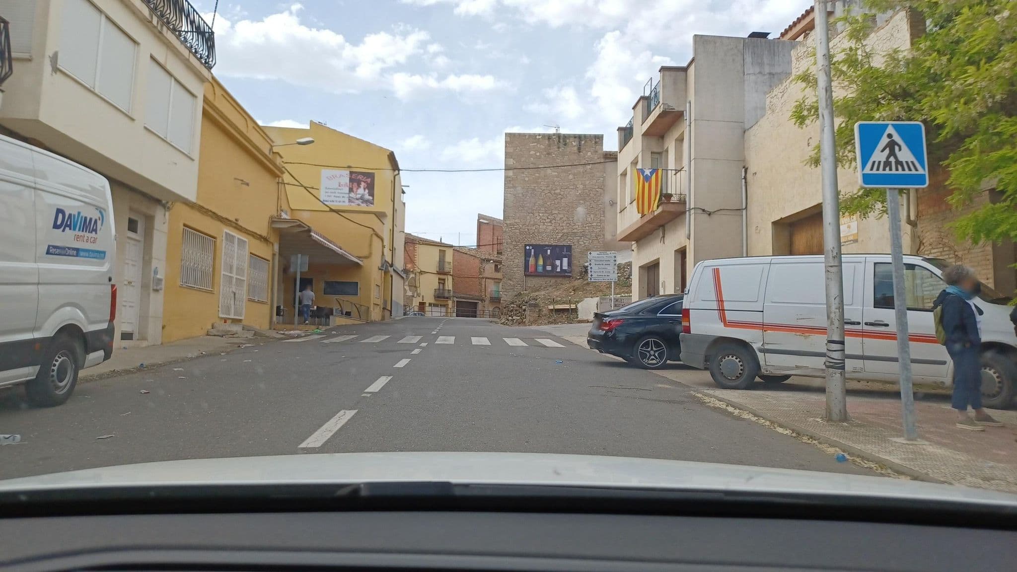 Street view near Hotel - Restaurant Can Josep, Gandesa — © normanm (CC BY-SA · Mapillary)