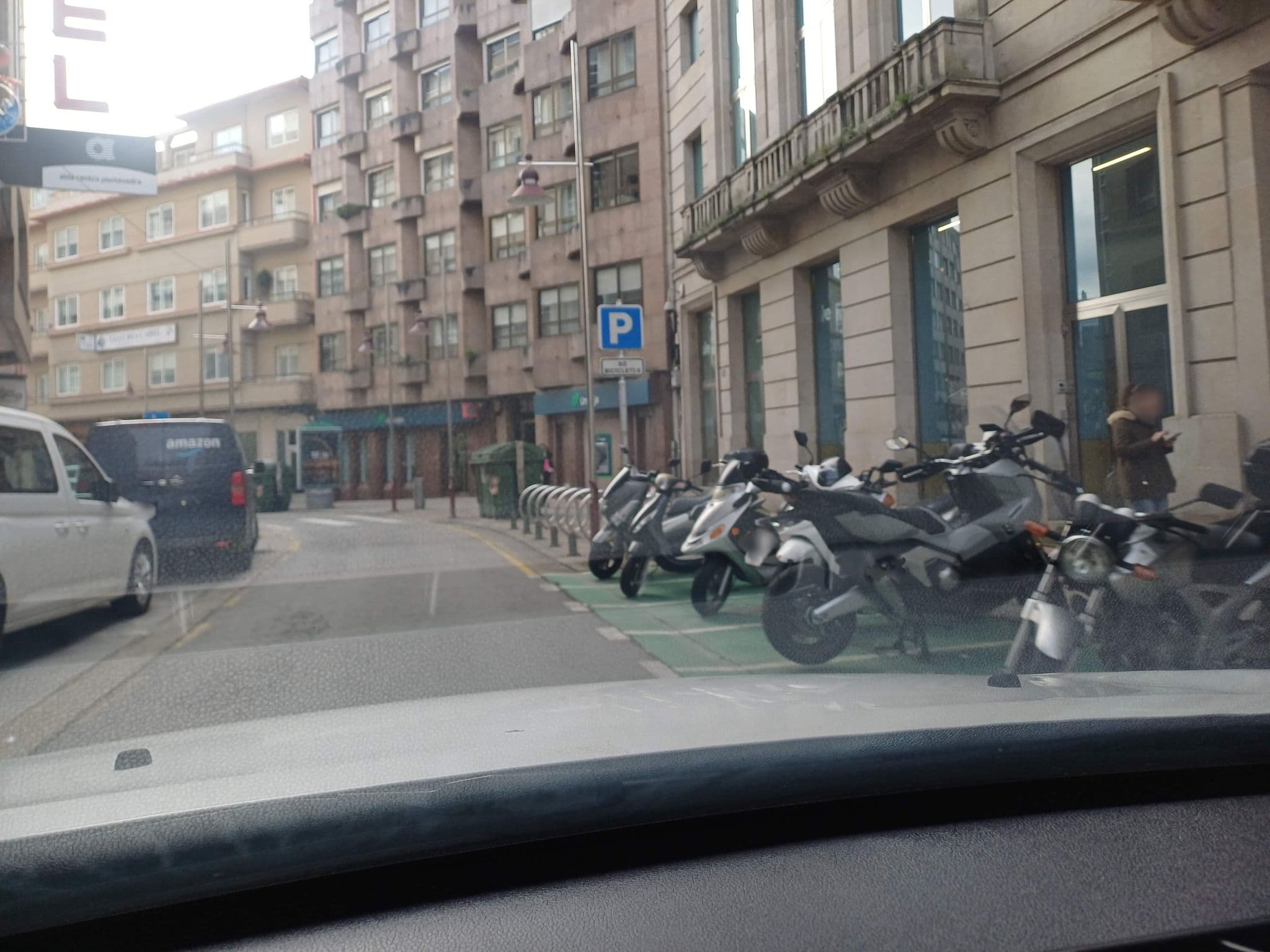 Street view near Cityexpress Hotel Restaurant Comercio, Pontevedra — © APO25 (CC BY-SA · Mapillary)