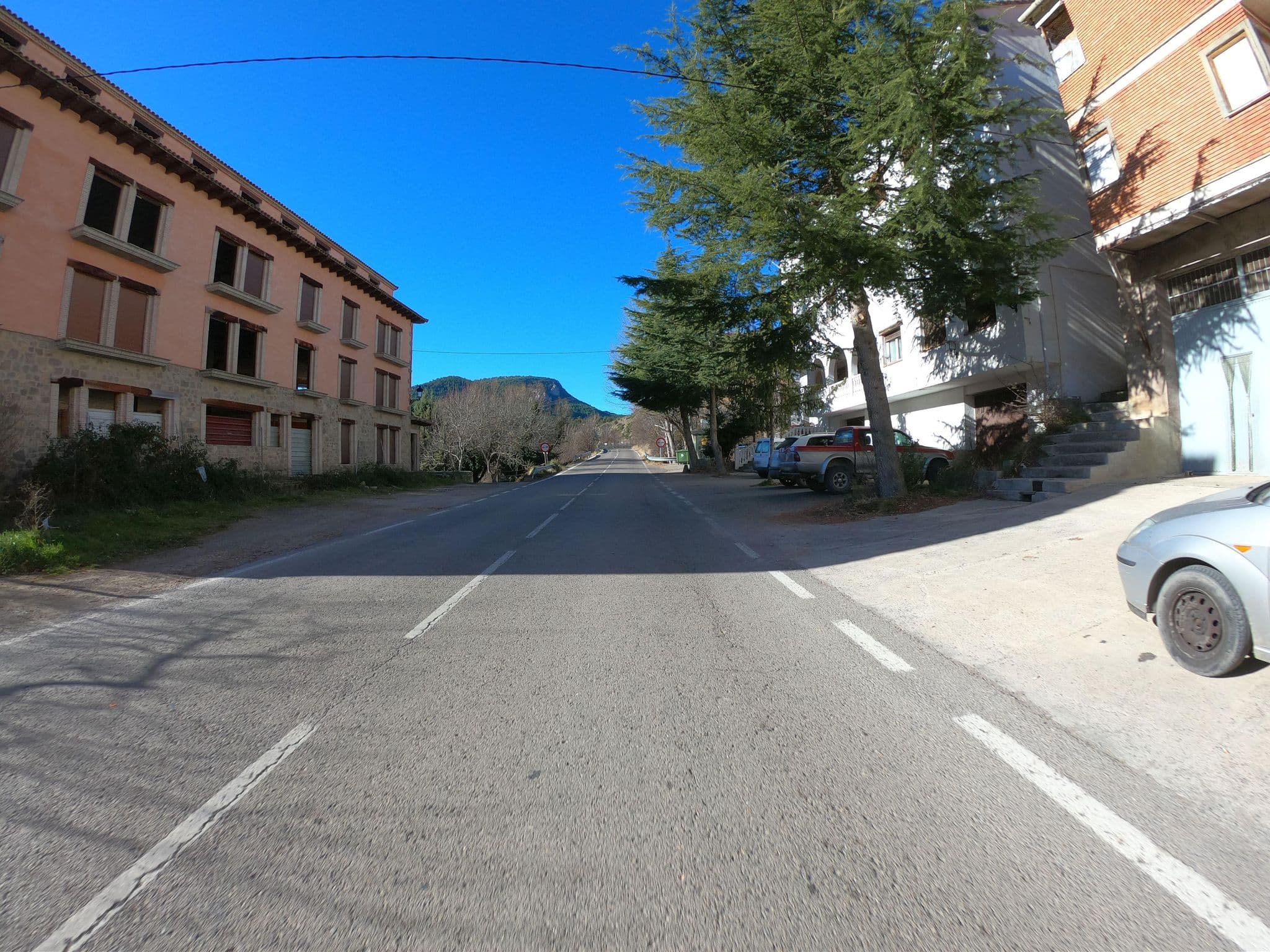 Street view near Hotel de Alta Montaña Los Cerezos, Sarrión — © joostjakob (CC BY-SA · Mapillary)
