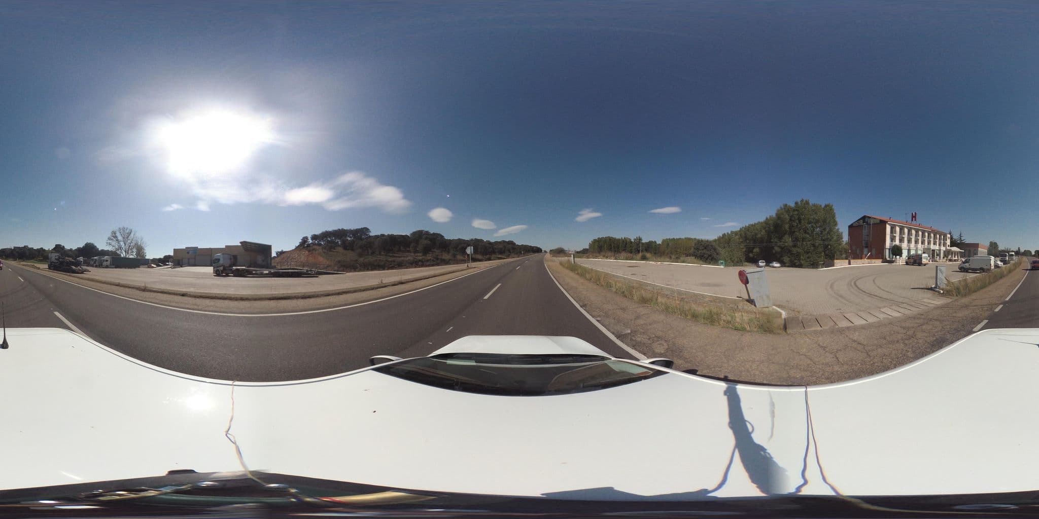 Street view near Hostal Vermar, La Bañeza — © AdgobaAlvac (CC BY-SA · Mapillary)