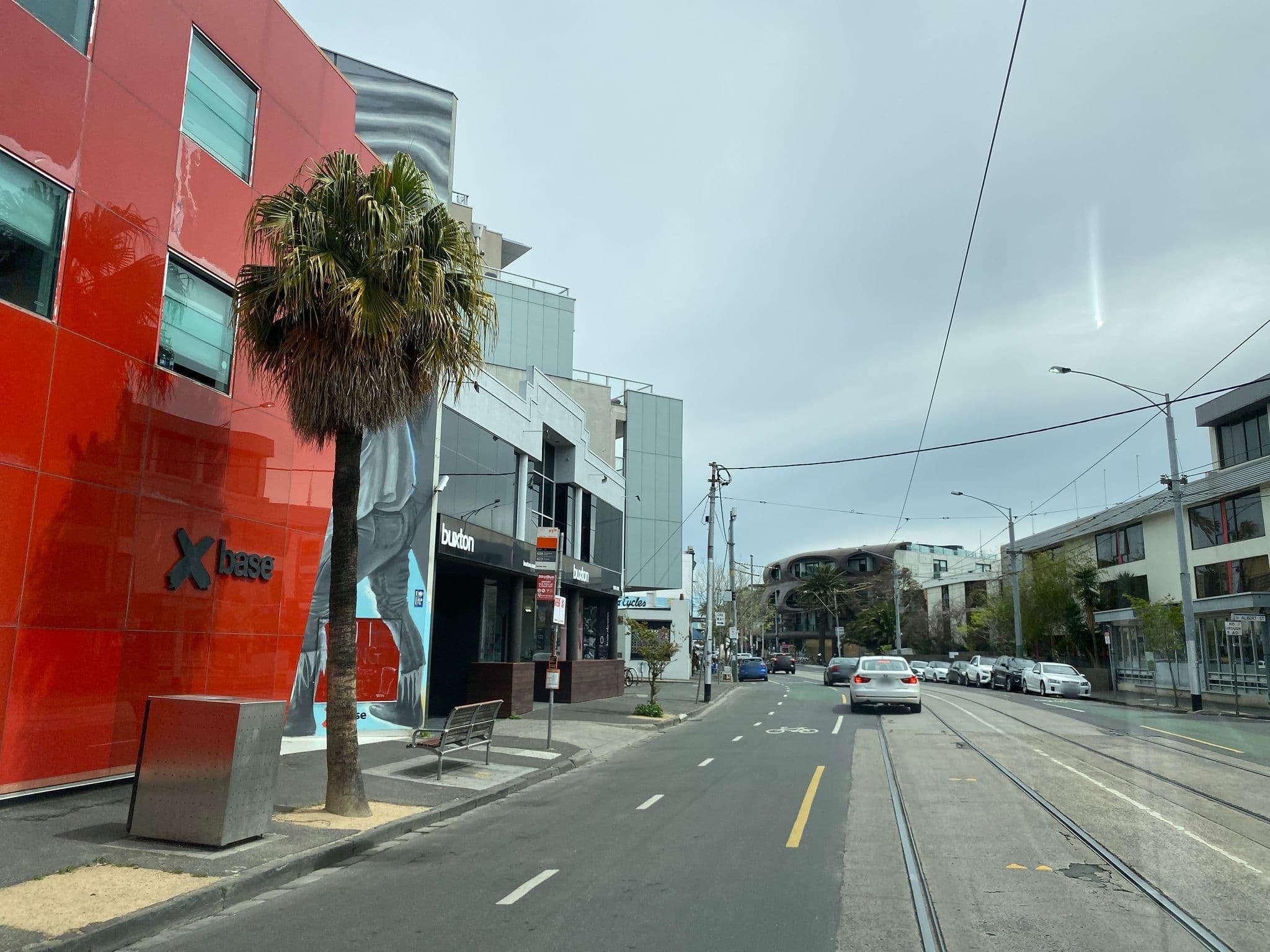 Street view near Base St Kilda, Saint Kilda — © benwang886 (CC BY-SA · Mapillary)