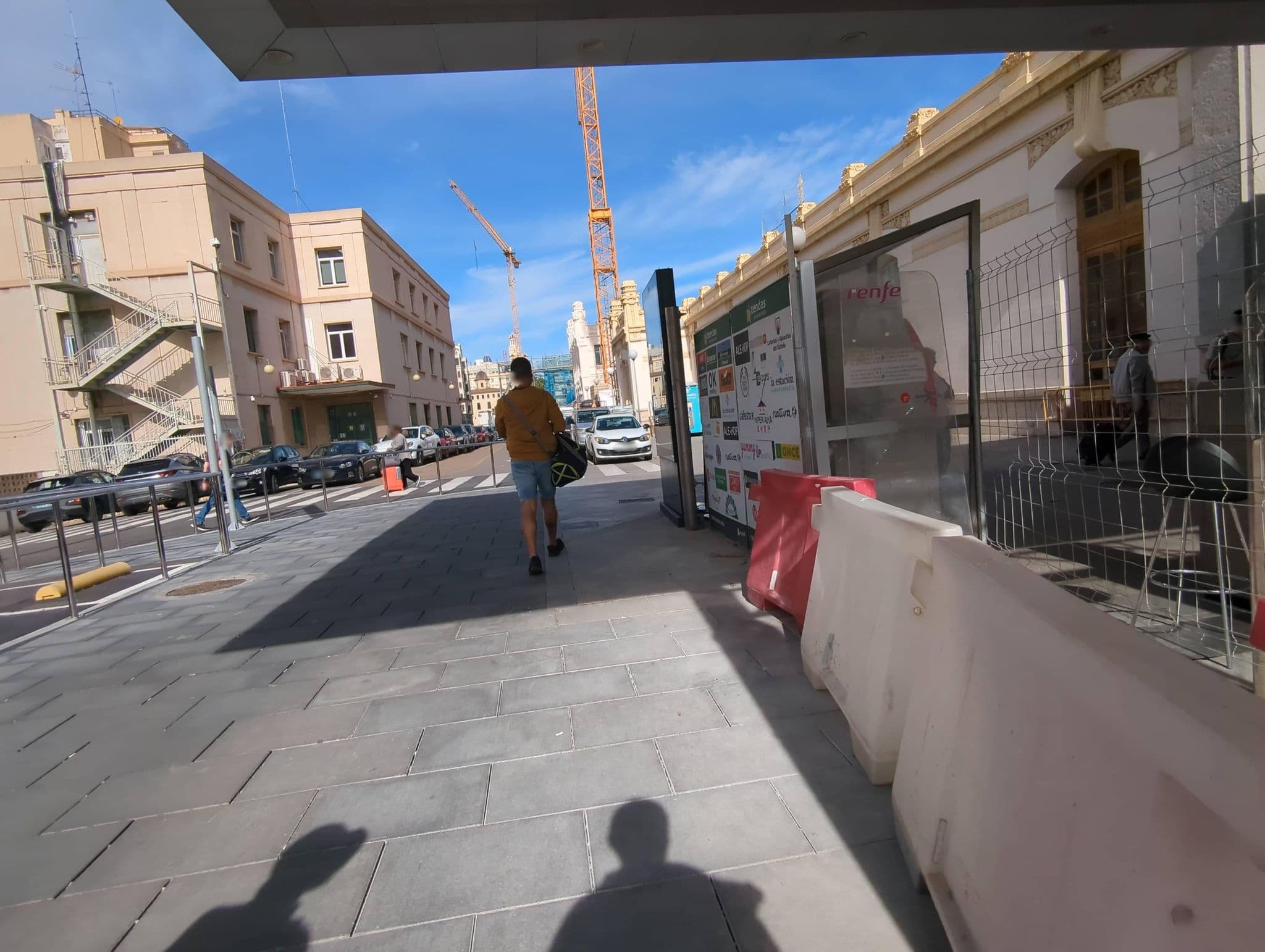 Street view near UP! hostel, Valencia — © miguel_andrade (CC BY-SA · Mapillary)
